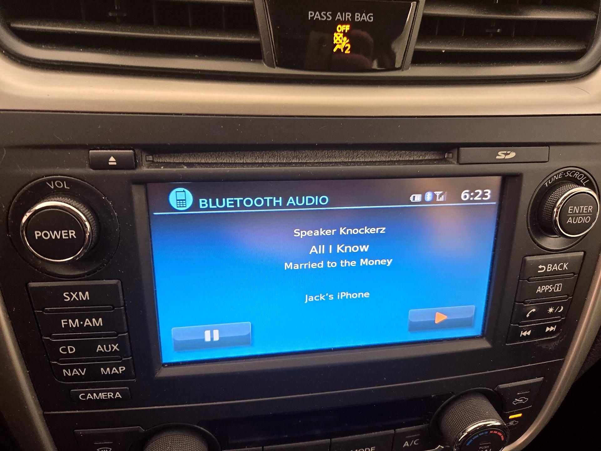 Thumbnail: 2017 Nissan Altima - 15