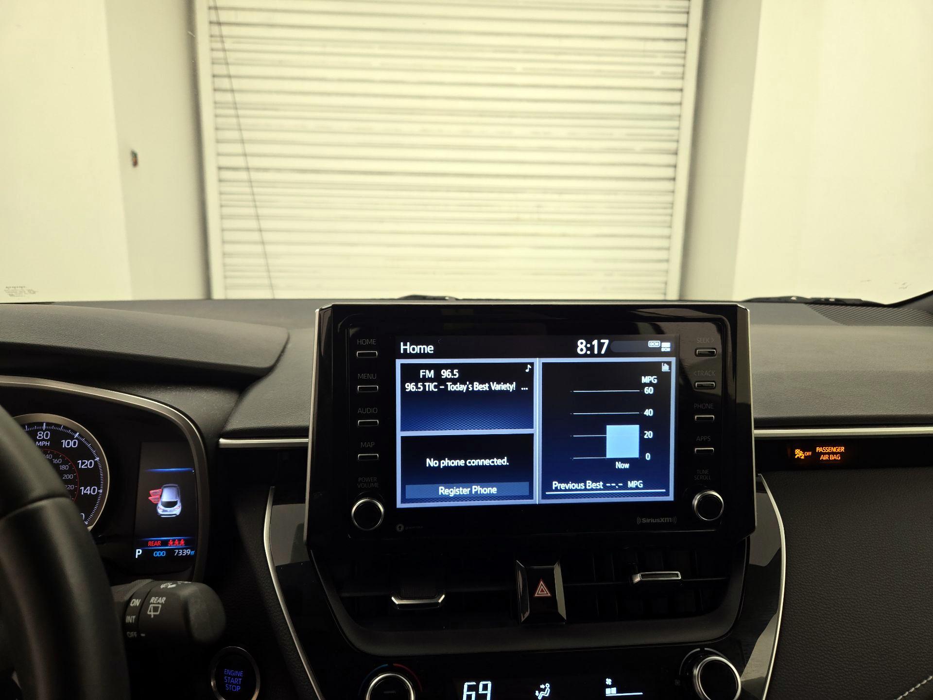 Thumbnail: 2021 Toyota Corolla - 9