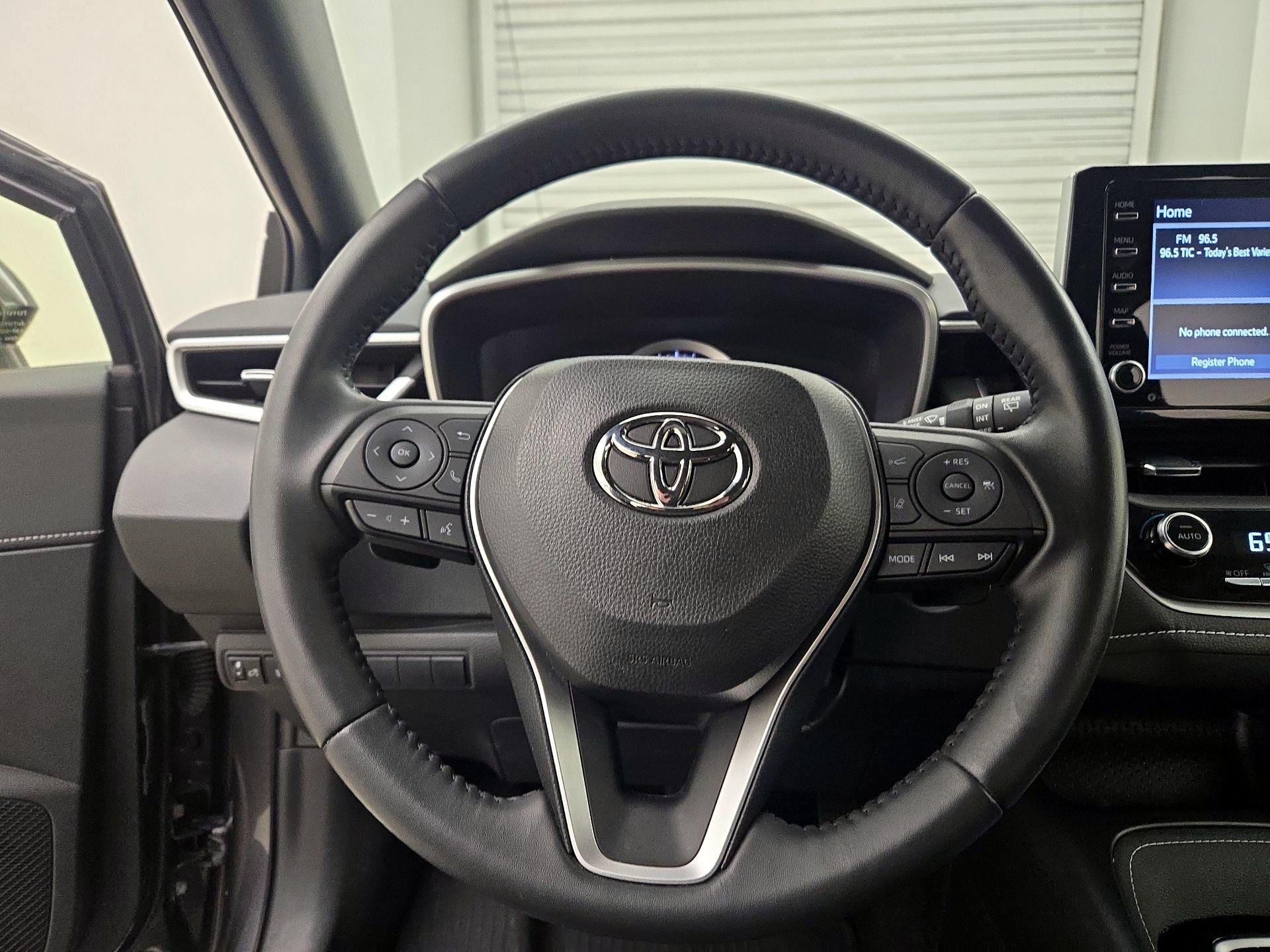 Thumbnail: 2021 Toyota Corolla - 10