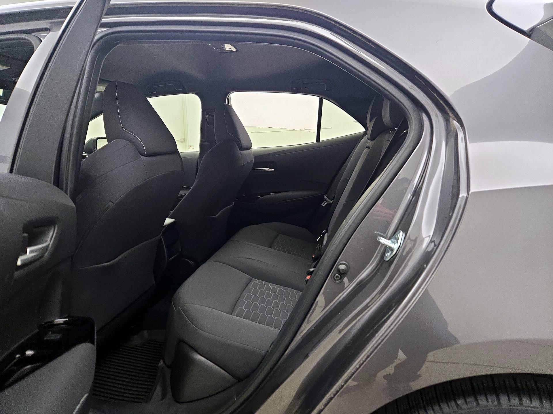 Thumbnail: 2021 Toyota Corolla - 18