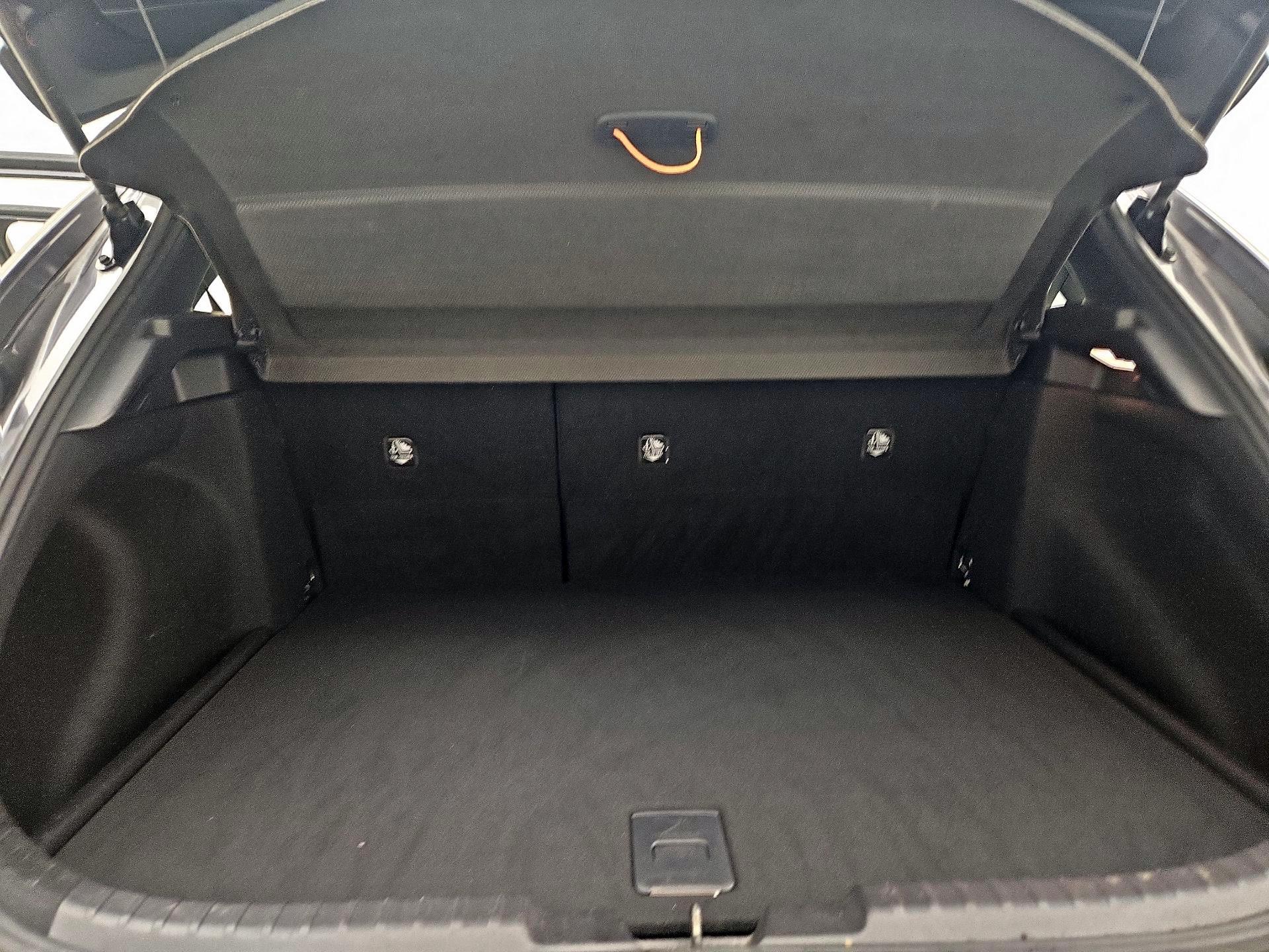 Thumbnail: 2021 Toyota Corolla - 19