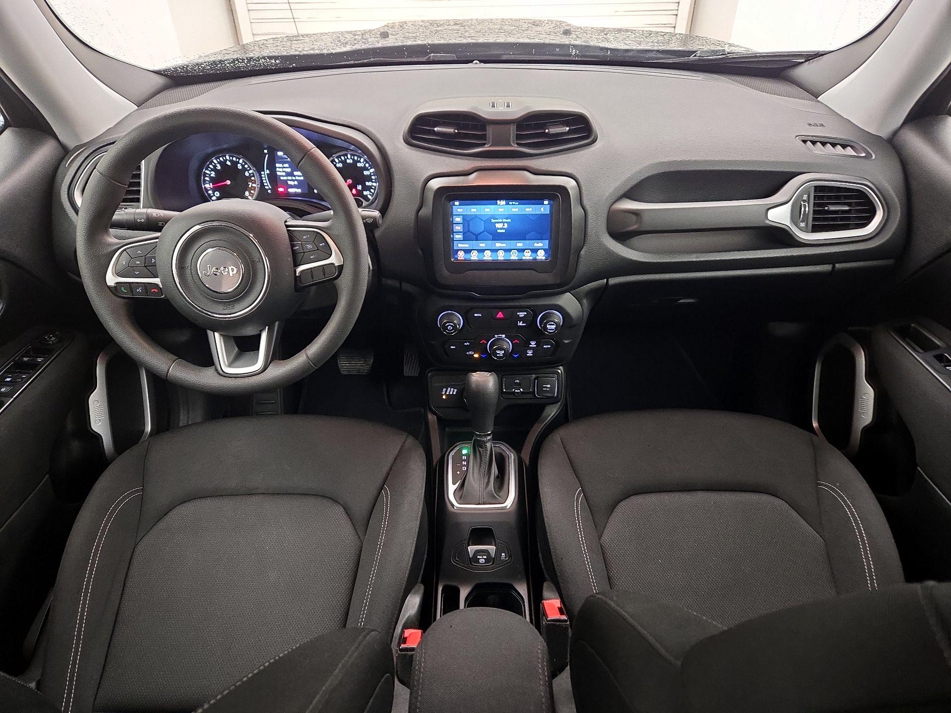 Thumbnail: 2021 Jeep Renegade - 9