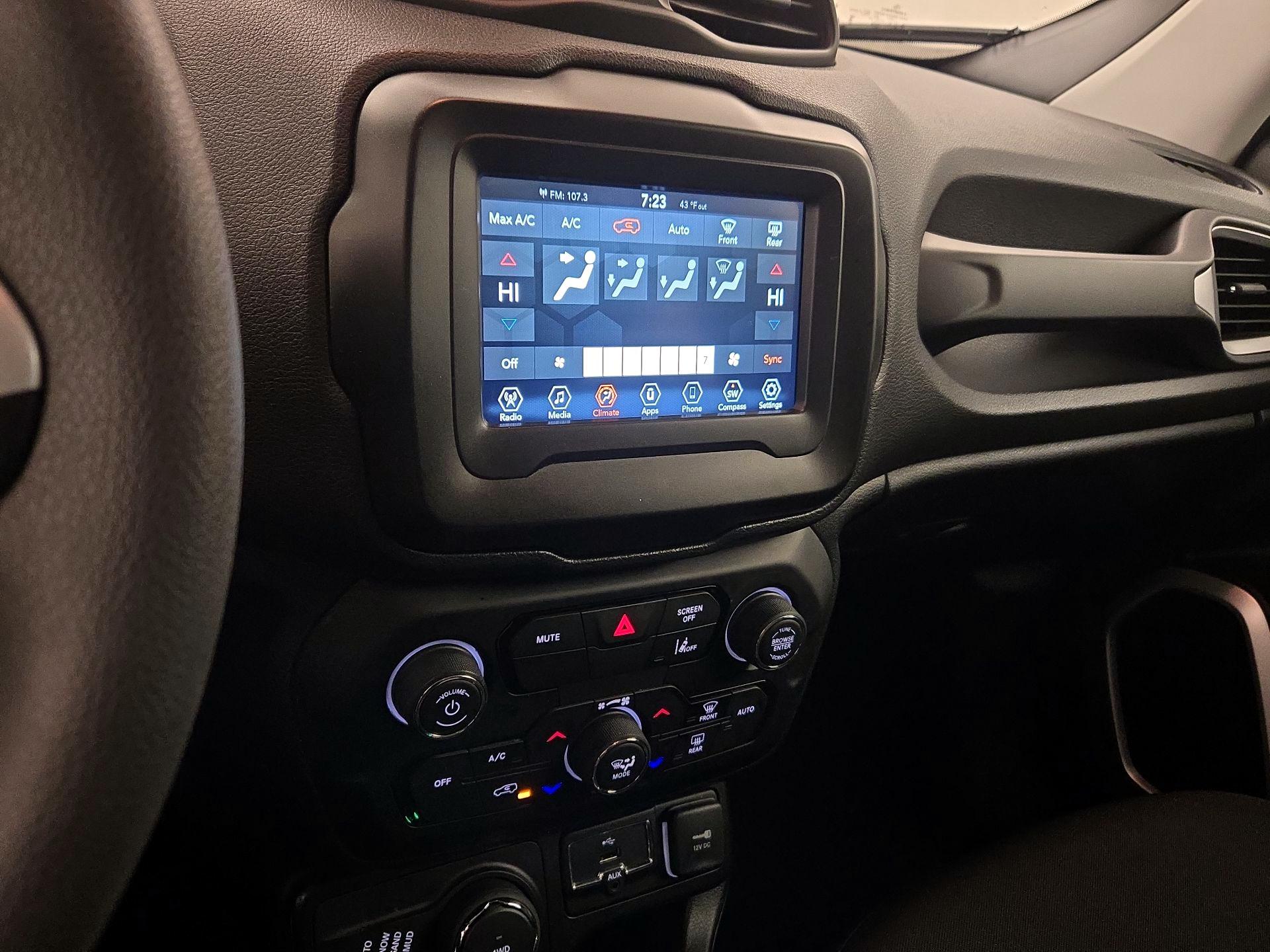 Thumbnail: 2021 Jeep Renegade - 16