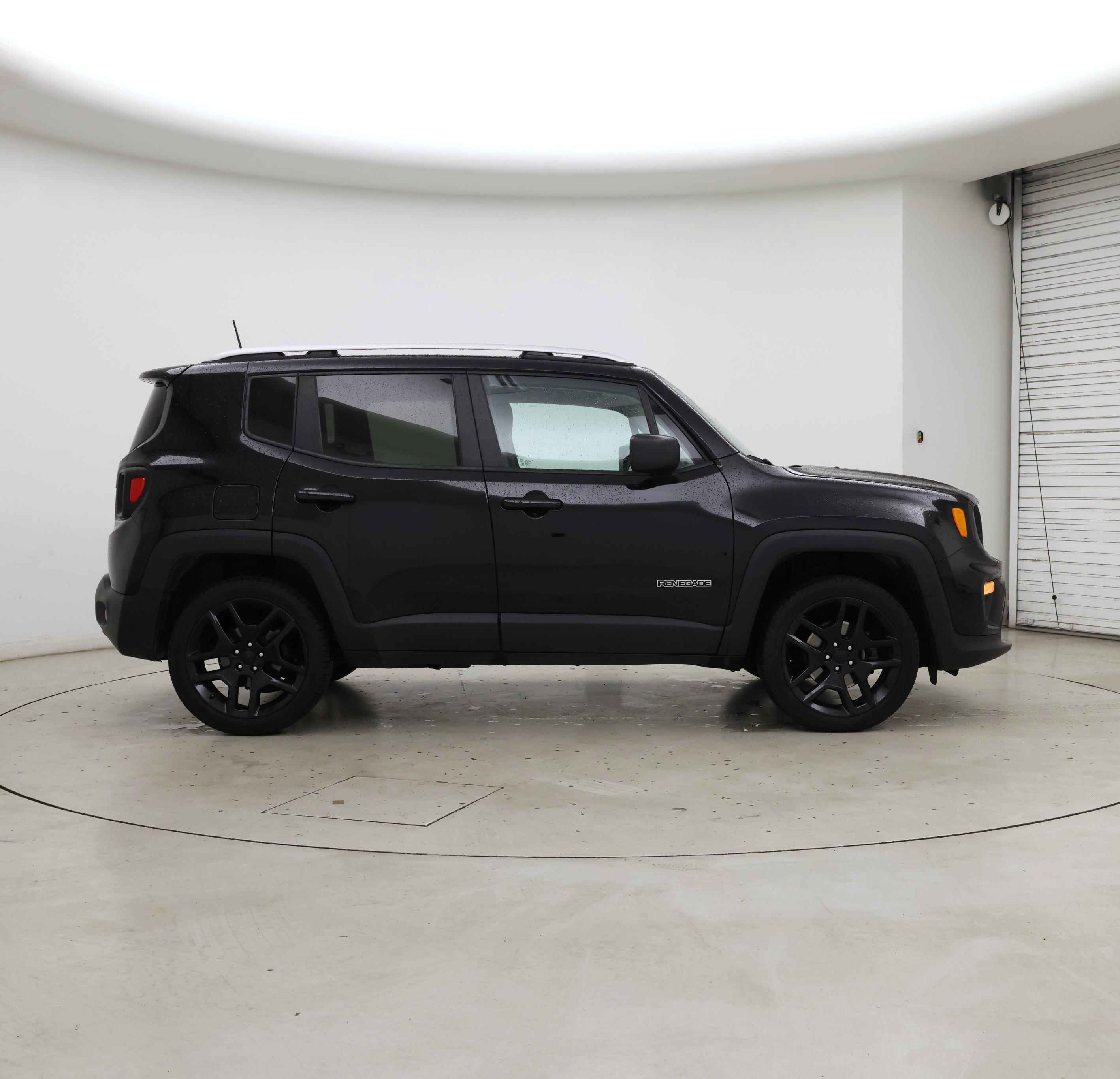Thumbnail: 2021 Jeep Renegade - 7