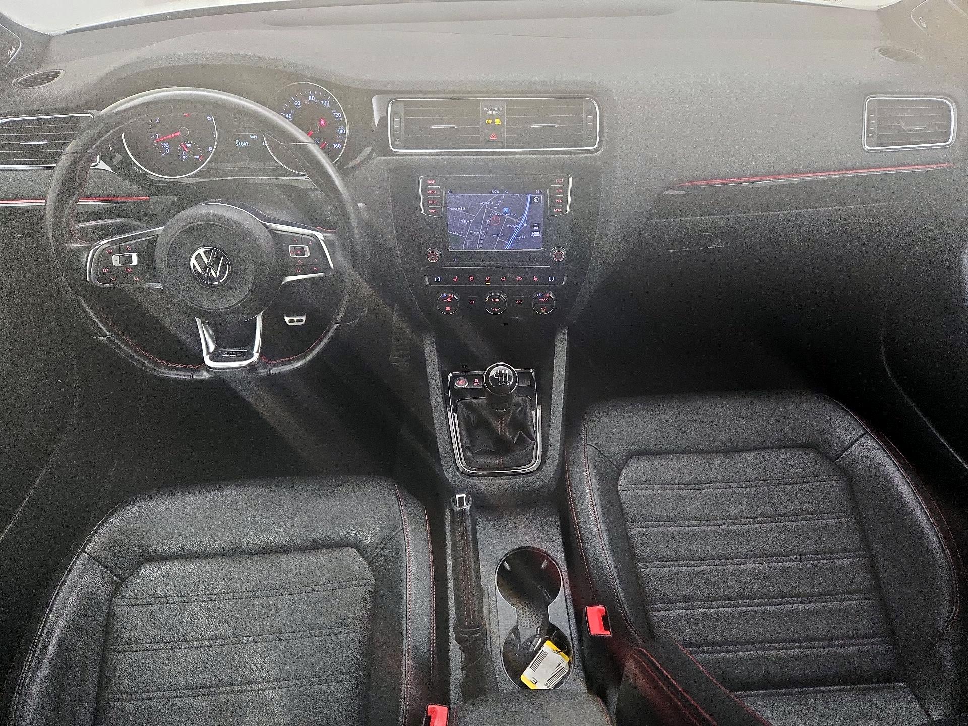 Thumbnail: 2017 Volkswagen Jetta - 9