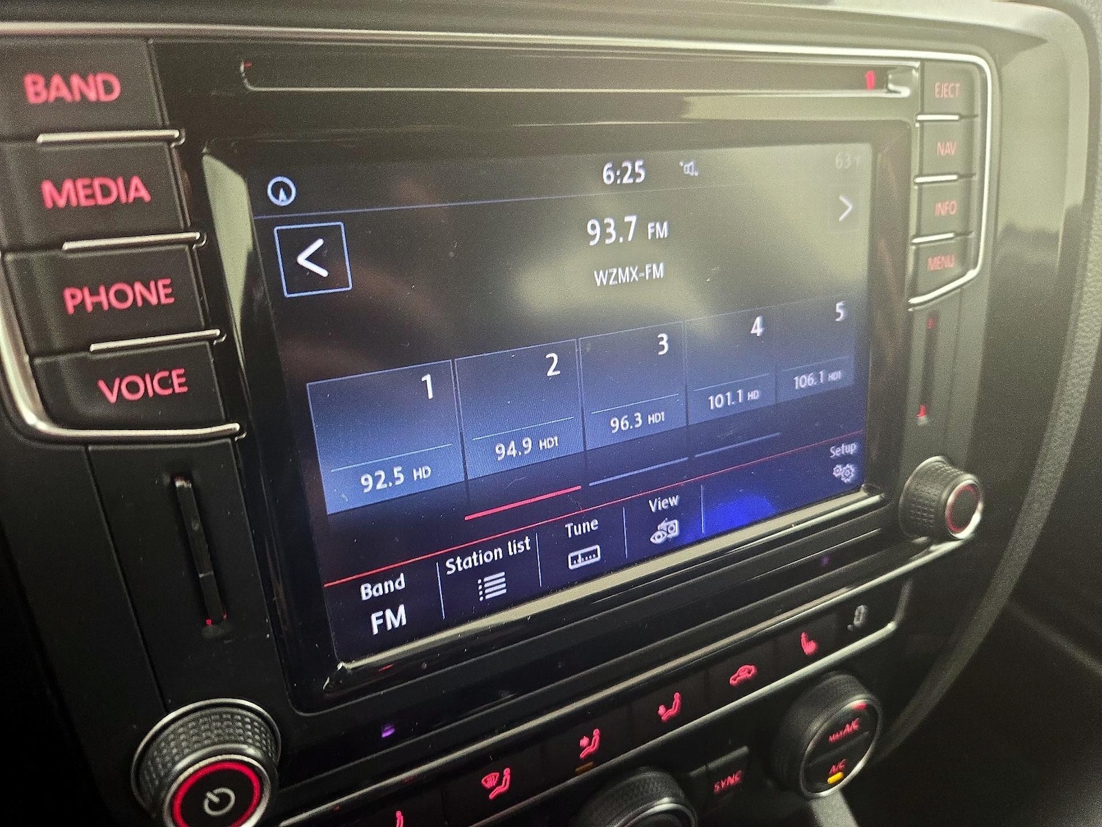 2017 Volkswagen Jetta GLI - Photo 17