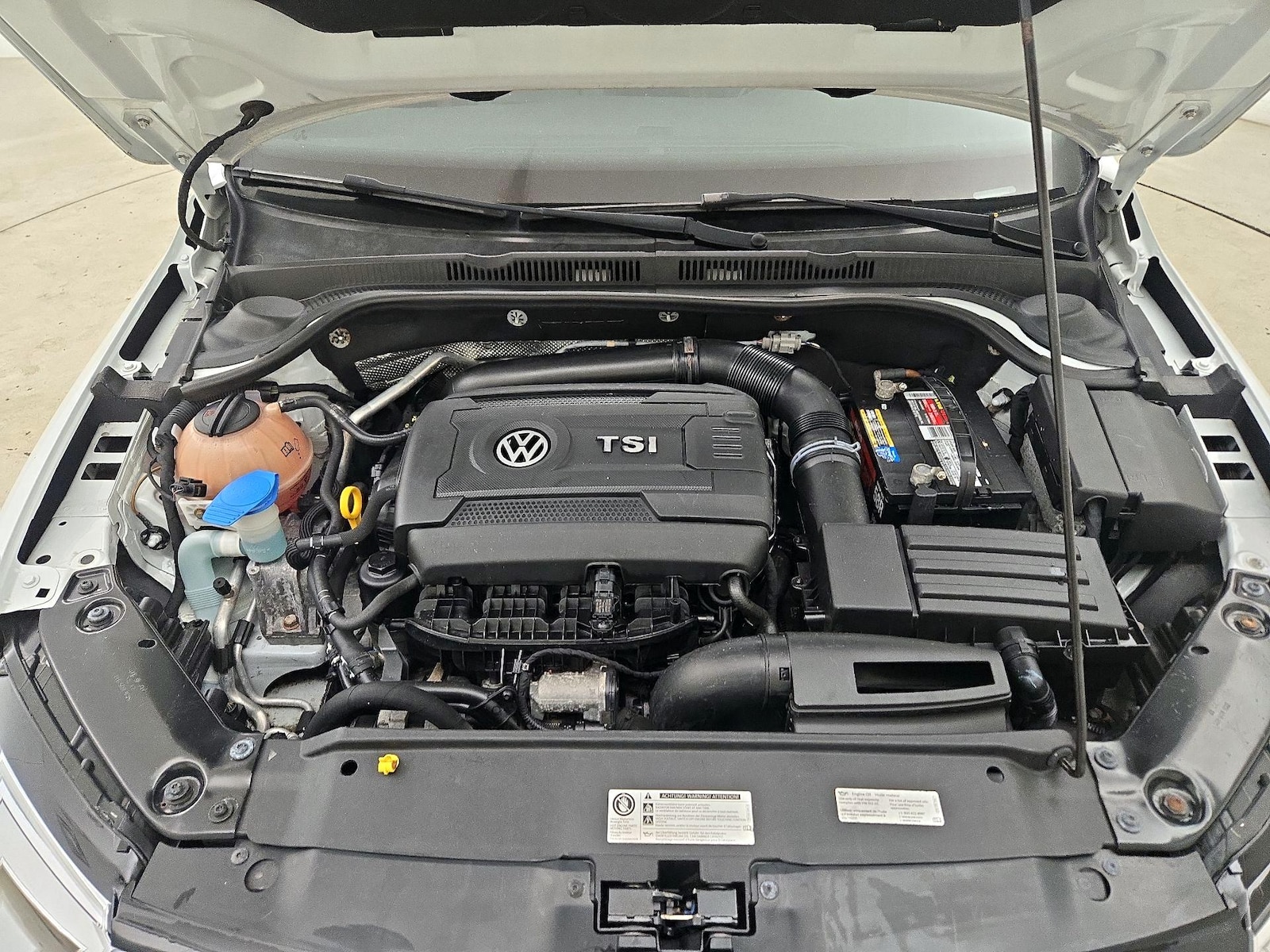 2017 Volkswagen Jetta GLI - Photo 24