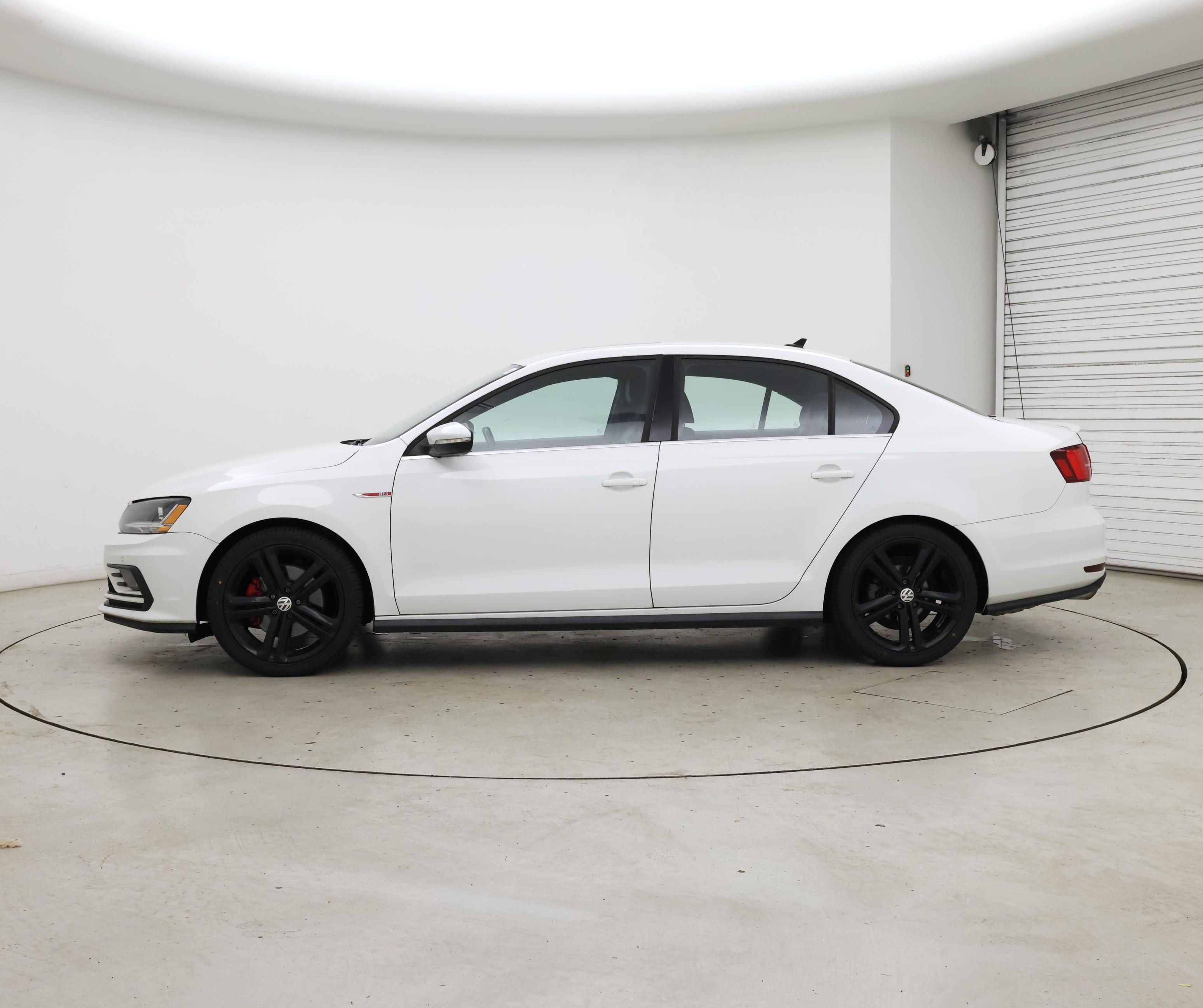 Thumbnail: 2017 Volkswagen Jetta - 3