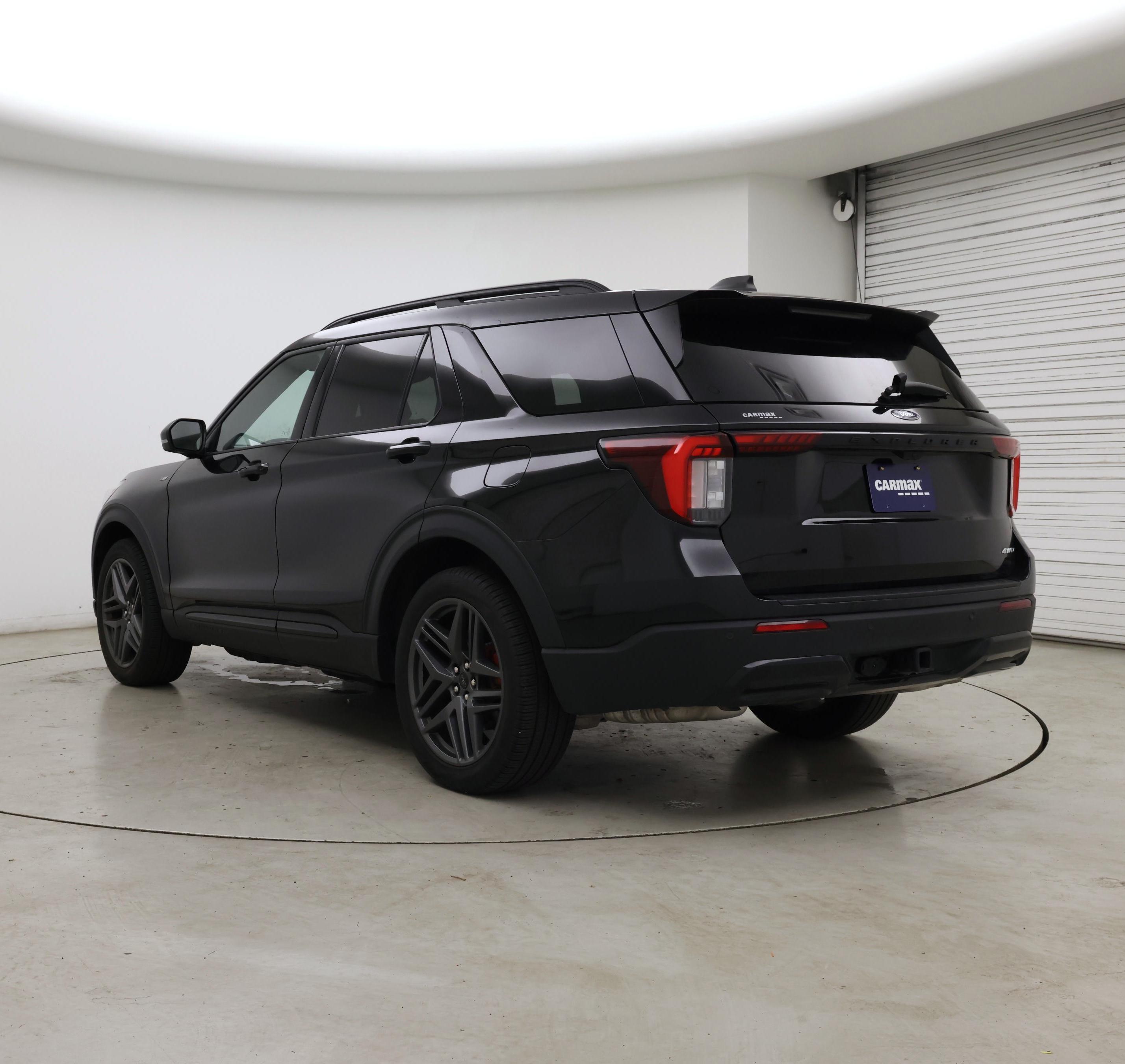 Thumbnail: 2025 Ford Explorer - 2