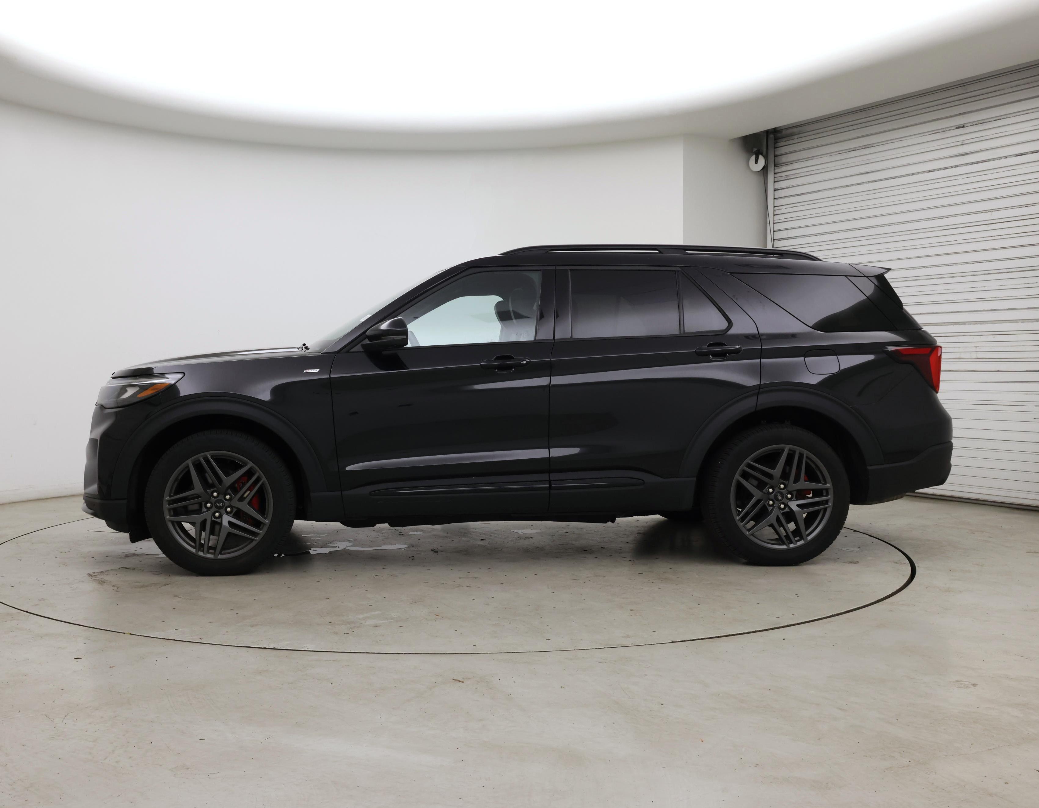 Thumbnail: 2025 Ford Explorer - 3