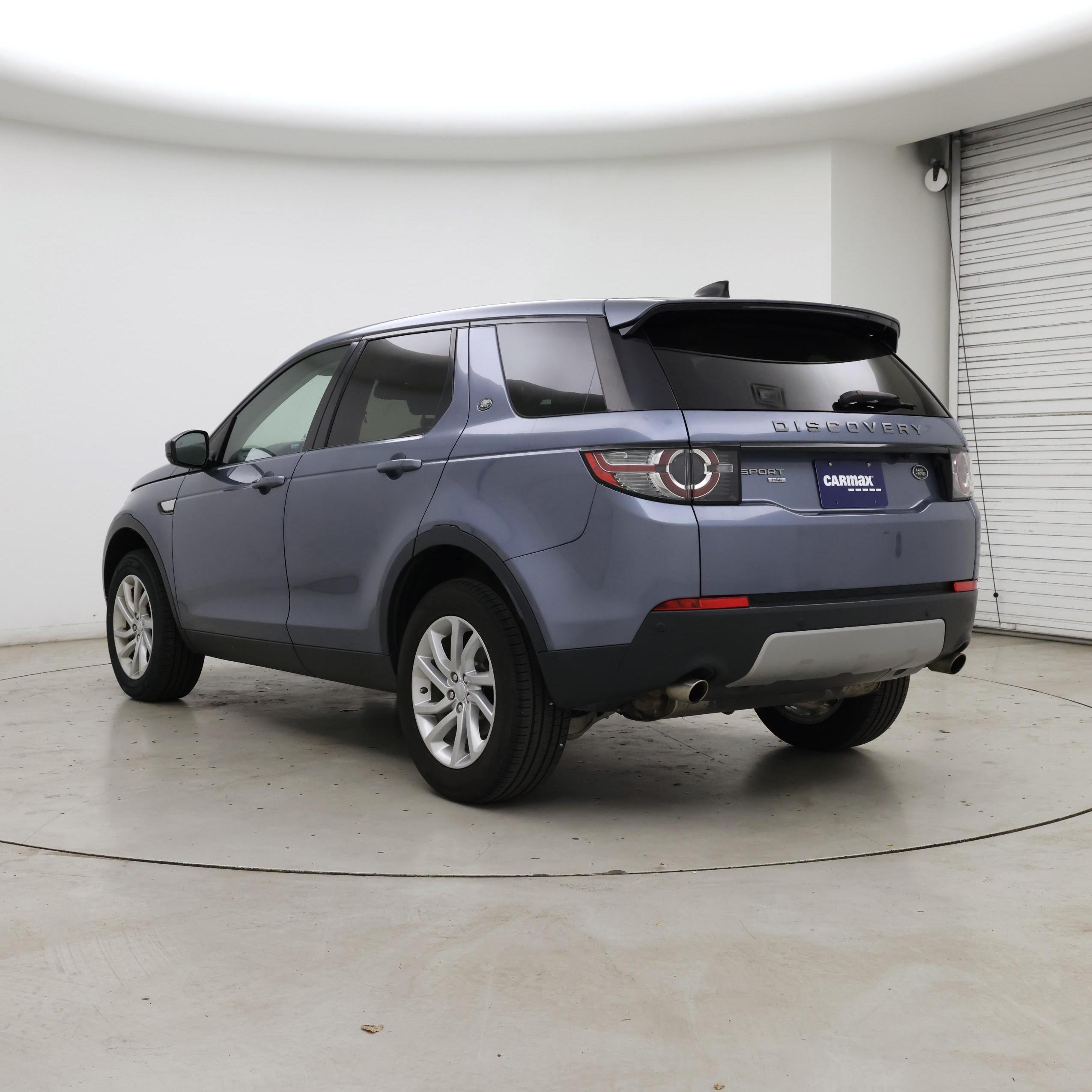 Thumbnail: 2018 Land Rover Discovery Sport - 2