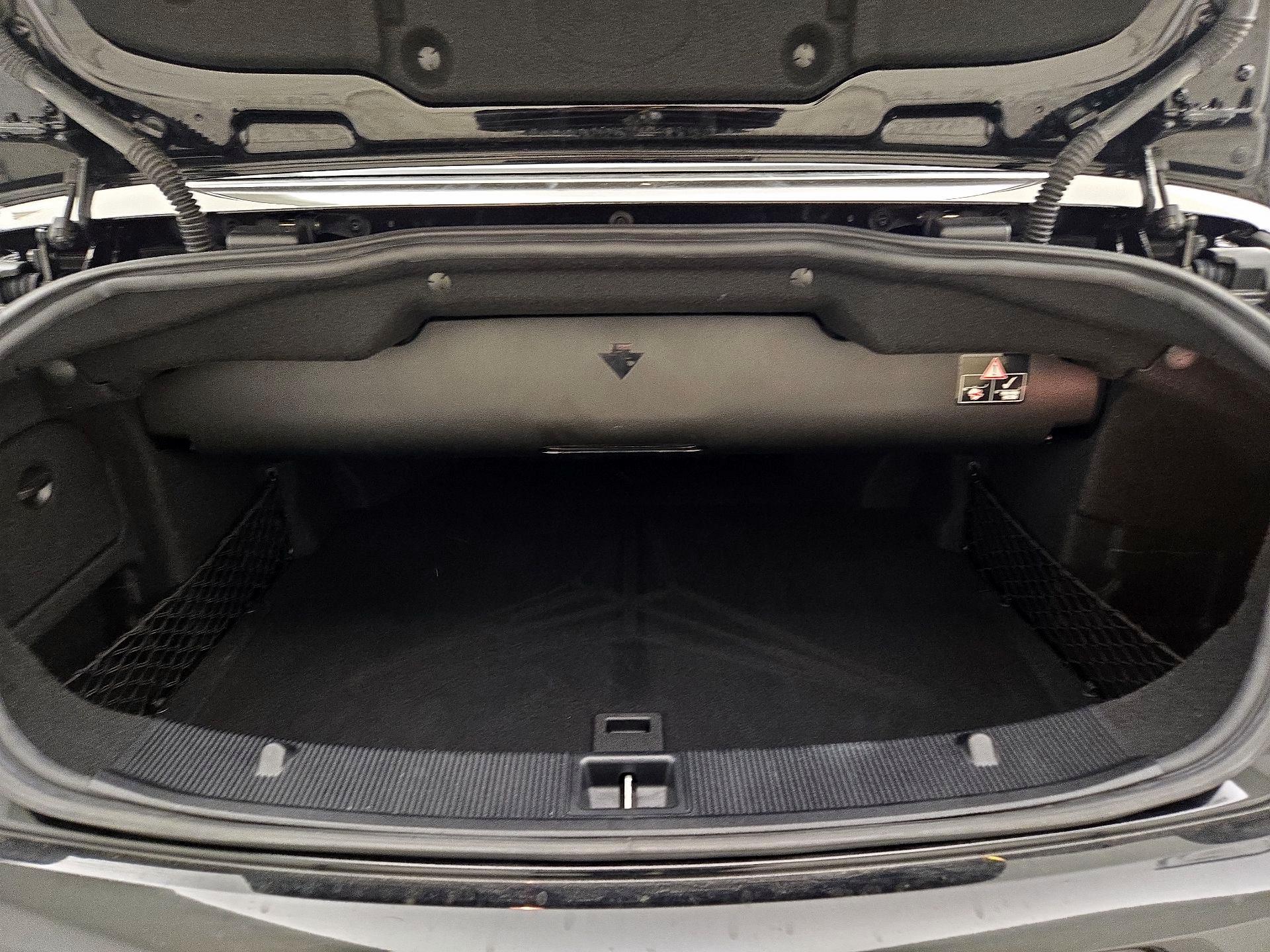 Thumbnail: 2016 Mercedes-Benz E-Class - 19