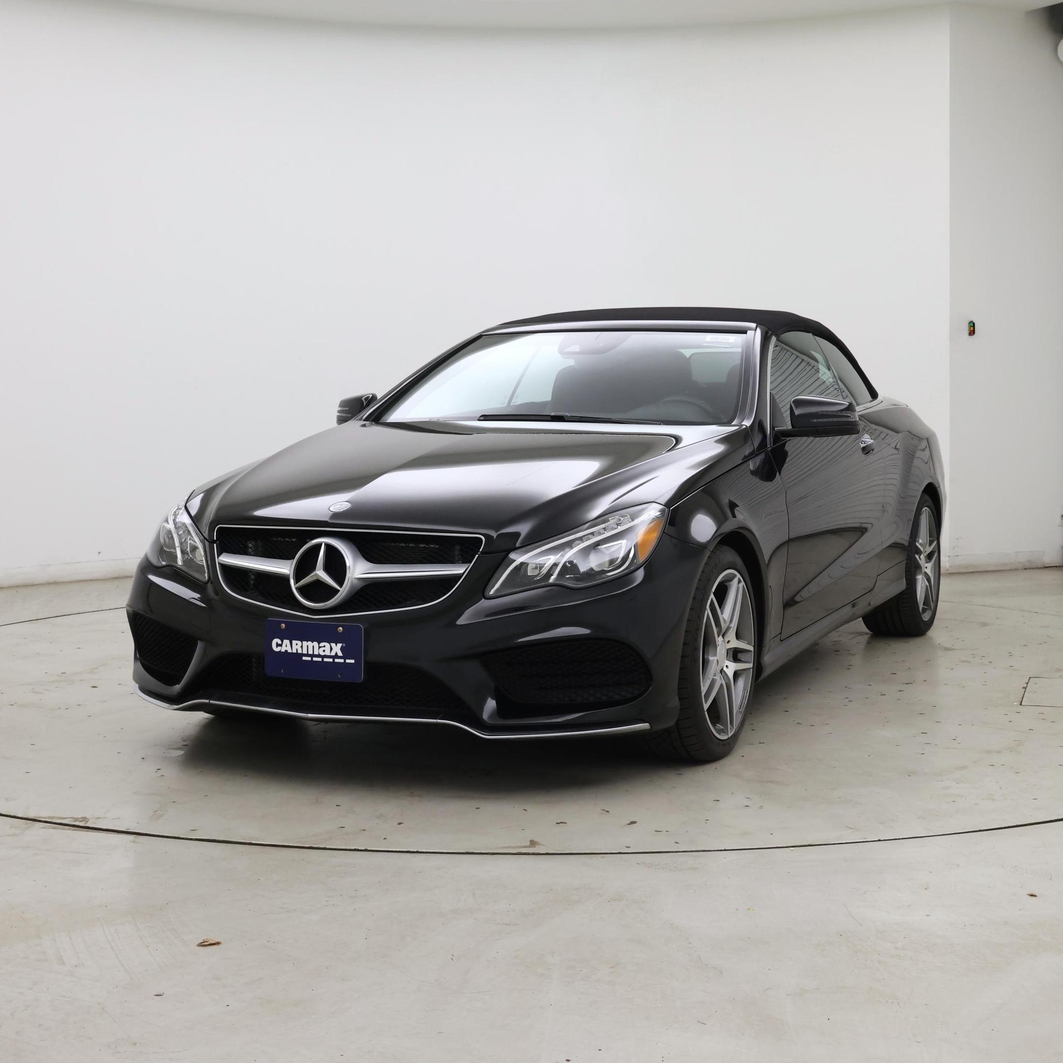 Thumbnail: 2016 Mercedes-Benz E-Class - 4