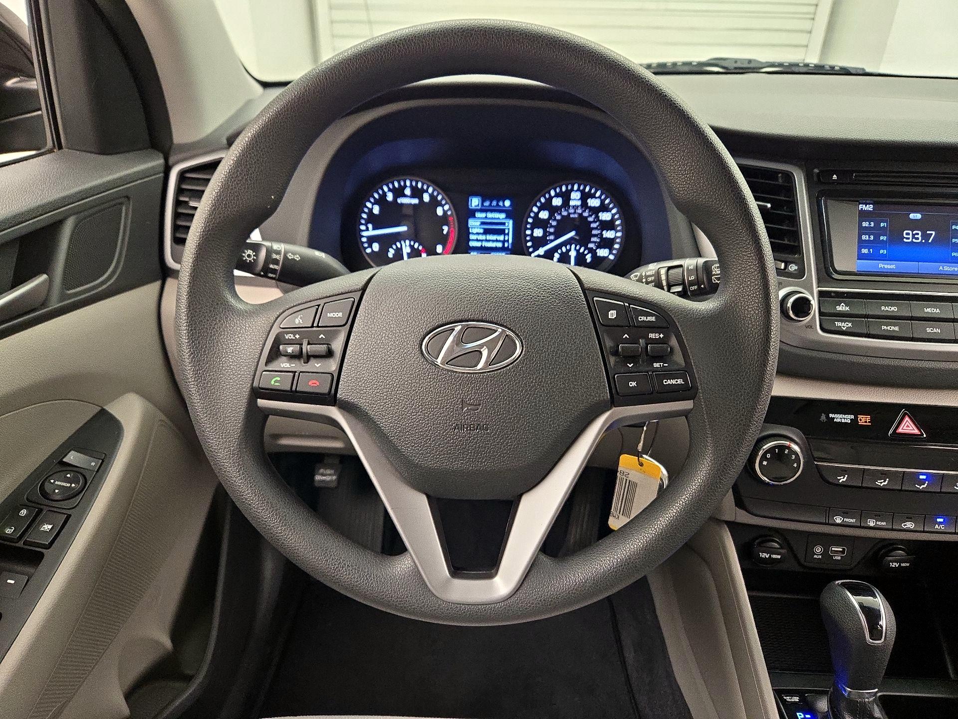 Thumbnail: 2018 Hyundai Tucson - 10