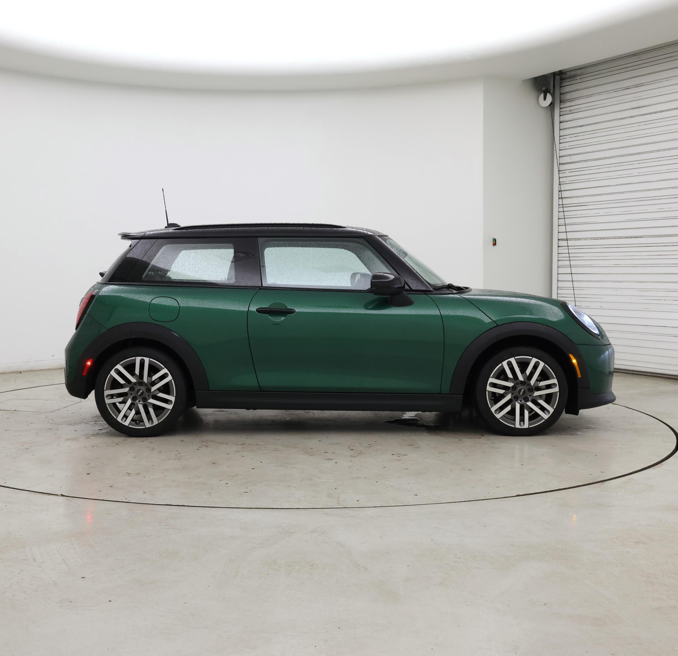 Thumbnail: 2025 MINI Cooper Hardtop - 7