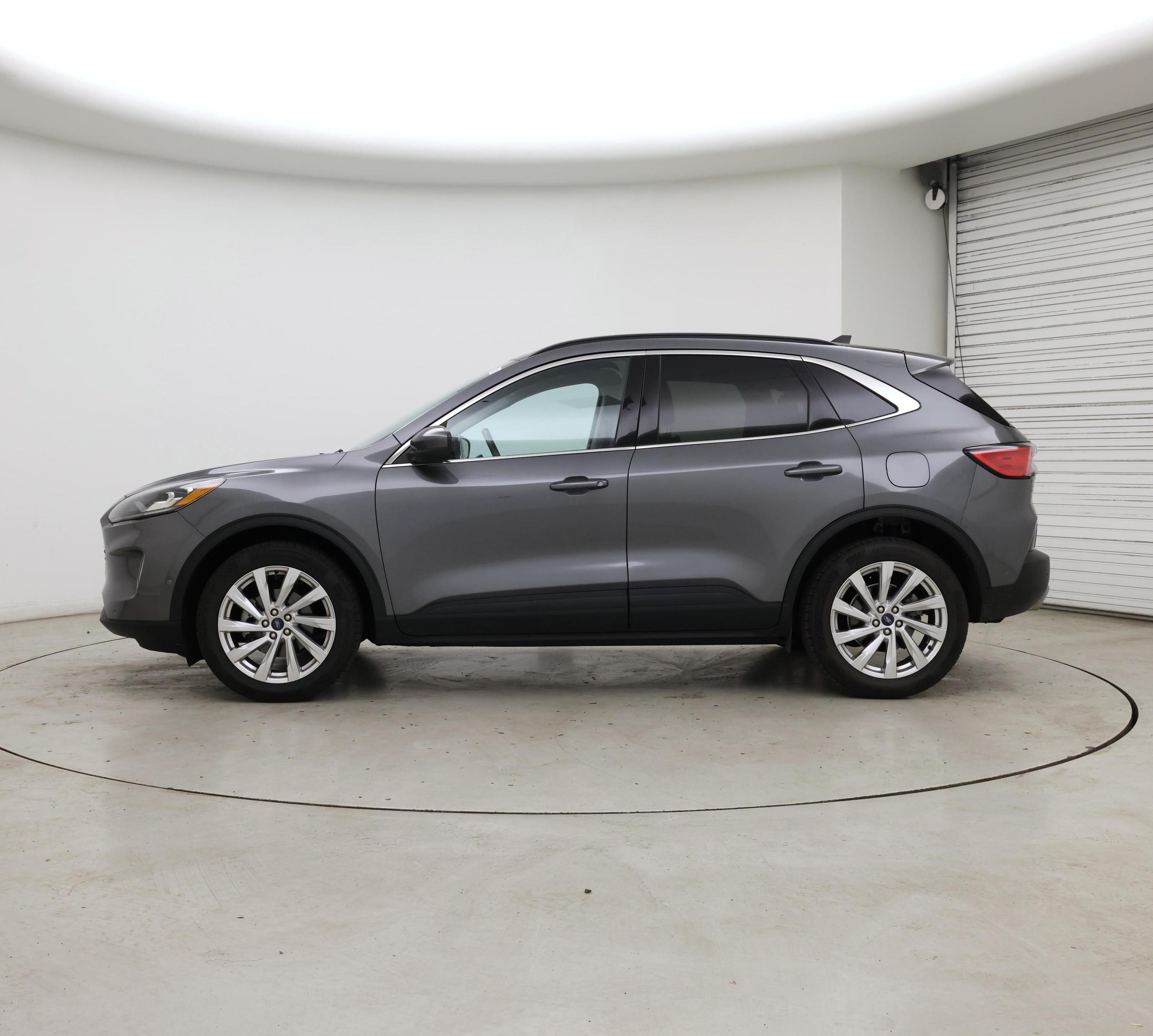 Thumbnail: 2021 Ford Escape - 3