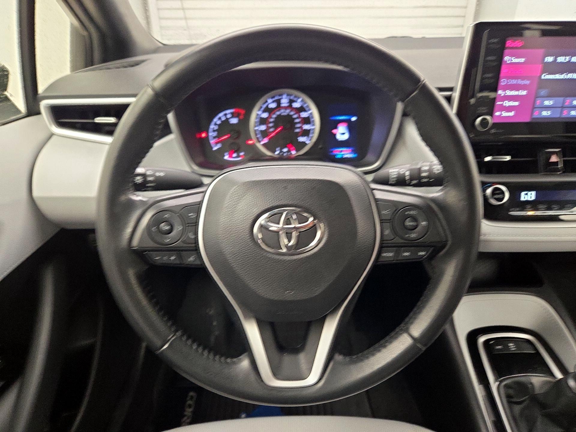 Thumbnail: 2022 Toyota Corolla - 10