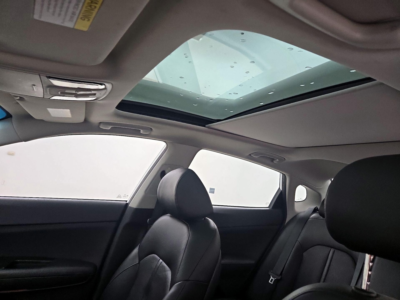 2020 Kia Optima EX - Photo 21