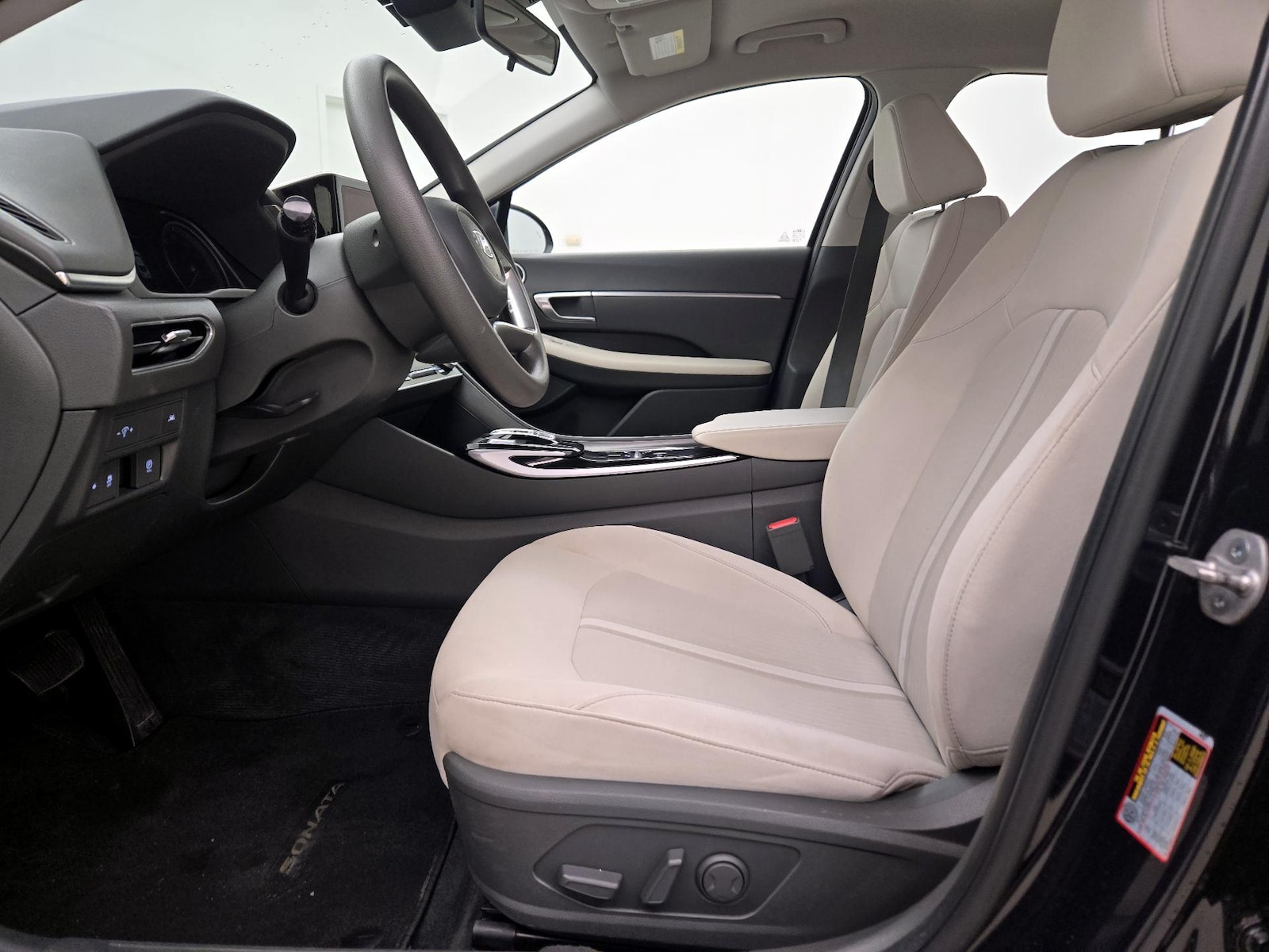 2023 Hyundai Sonata SEL - Photo 12