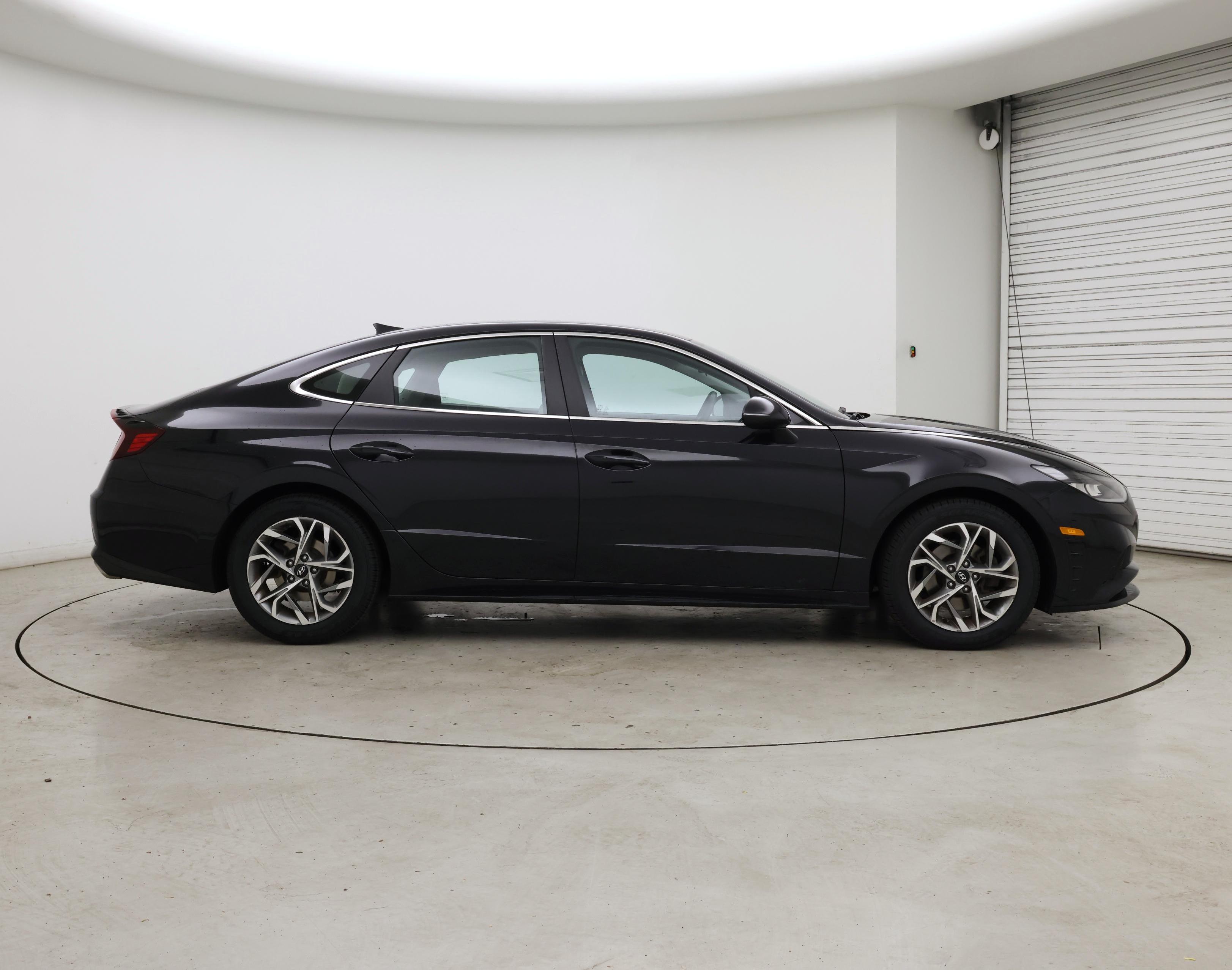 Thumbnail: 2023 Hyundai Sonata - 7