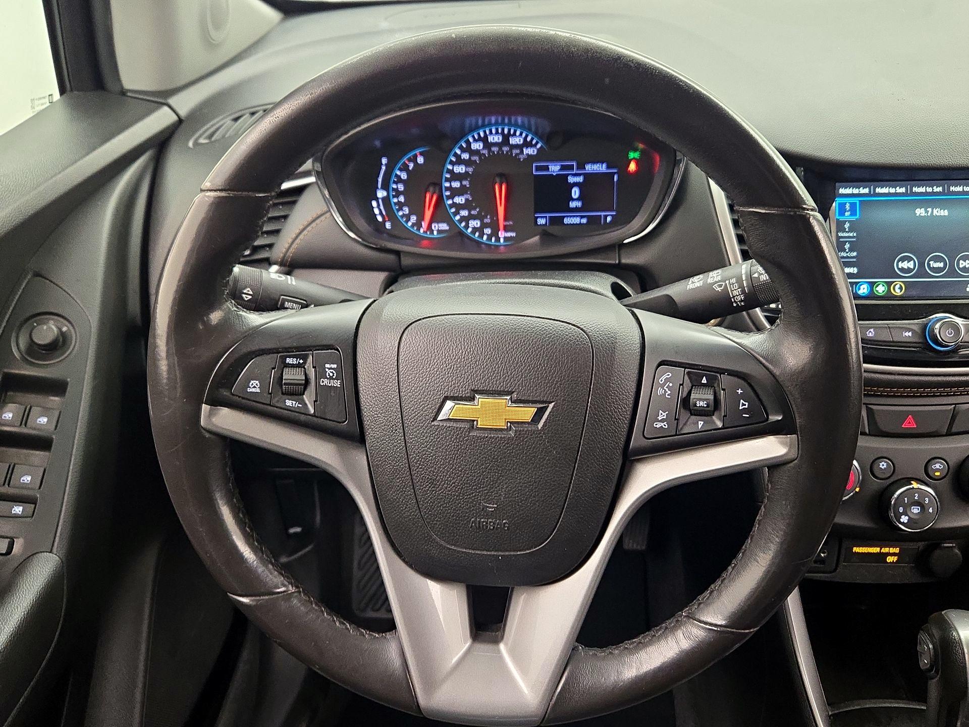 Thumbnail: 2019 Chevrolet Trax - 10