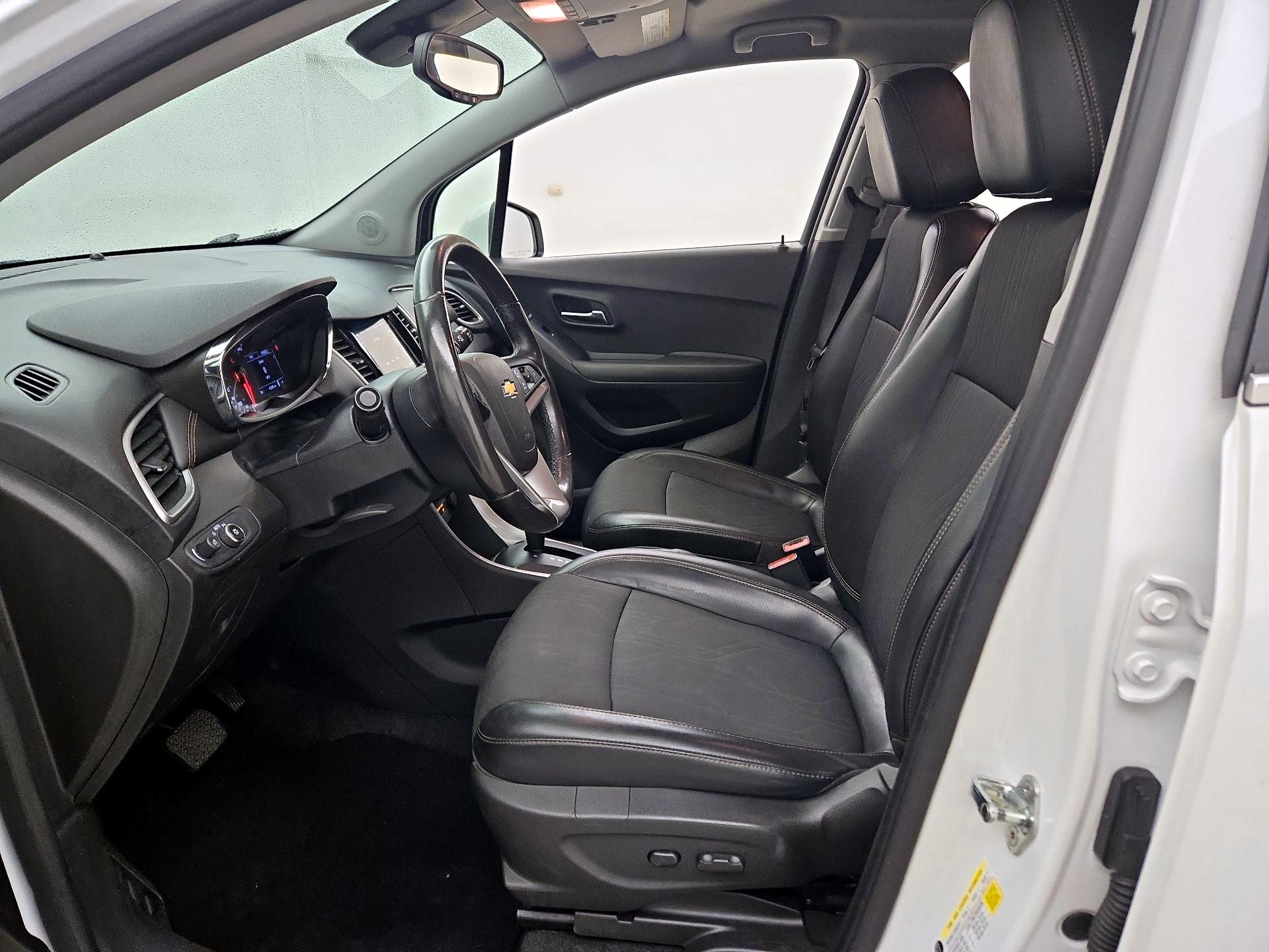 Thumbnail: 2019 Chevrolet Trax - 11
