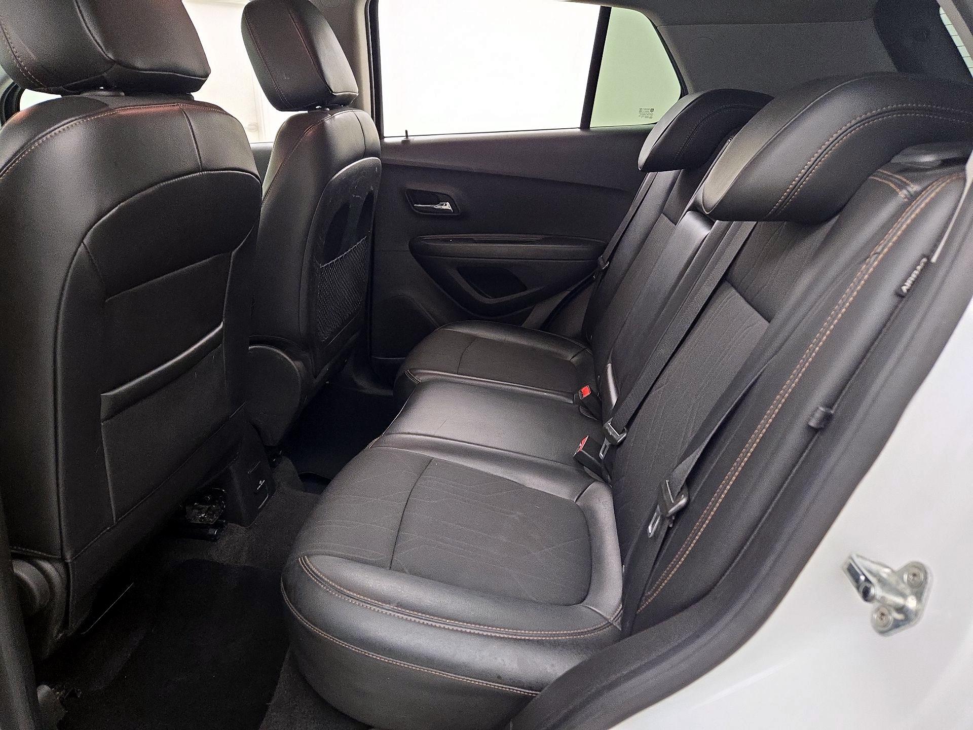 Thumbnail: 2019 Chevrolet Trax - 17