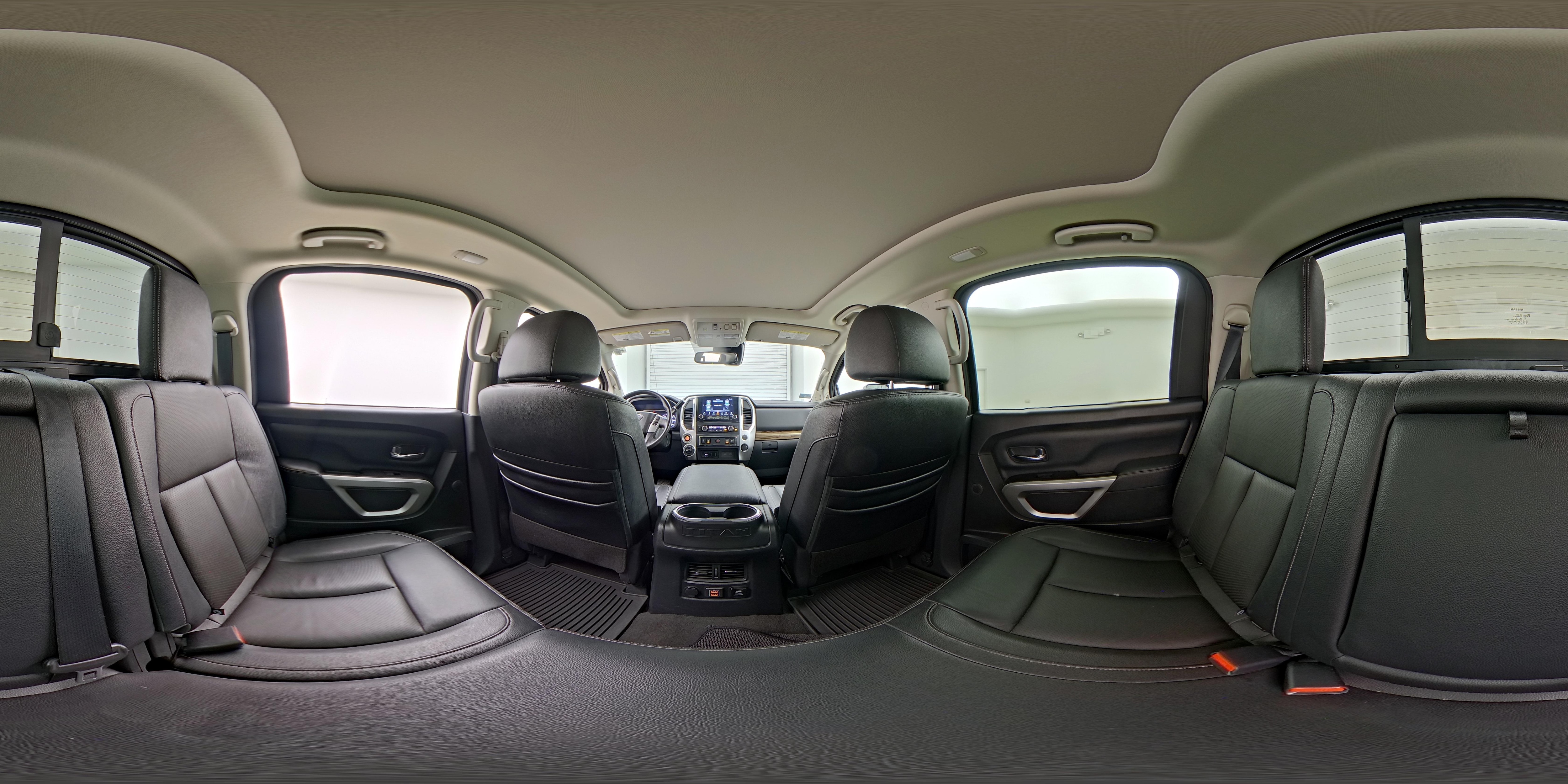 2020 Nissan Titan SL - Photo 27