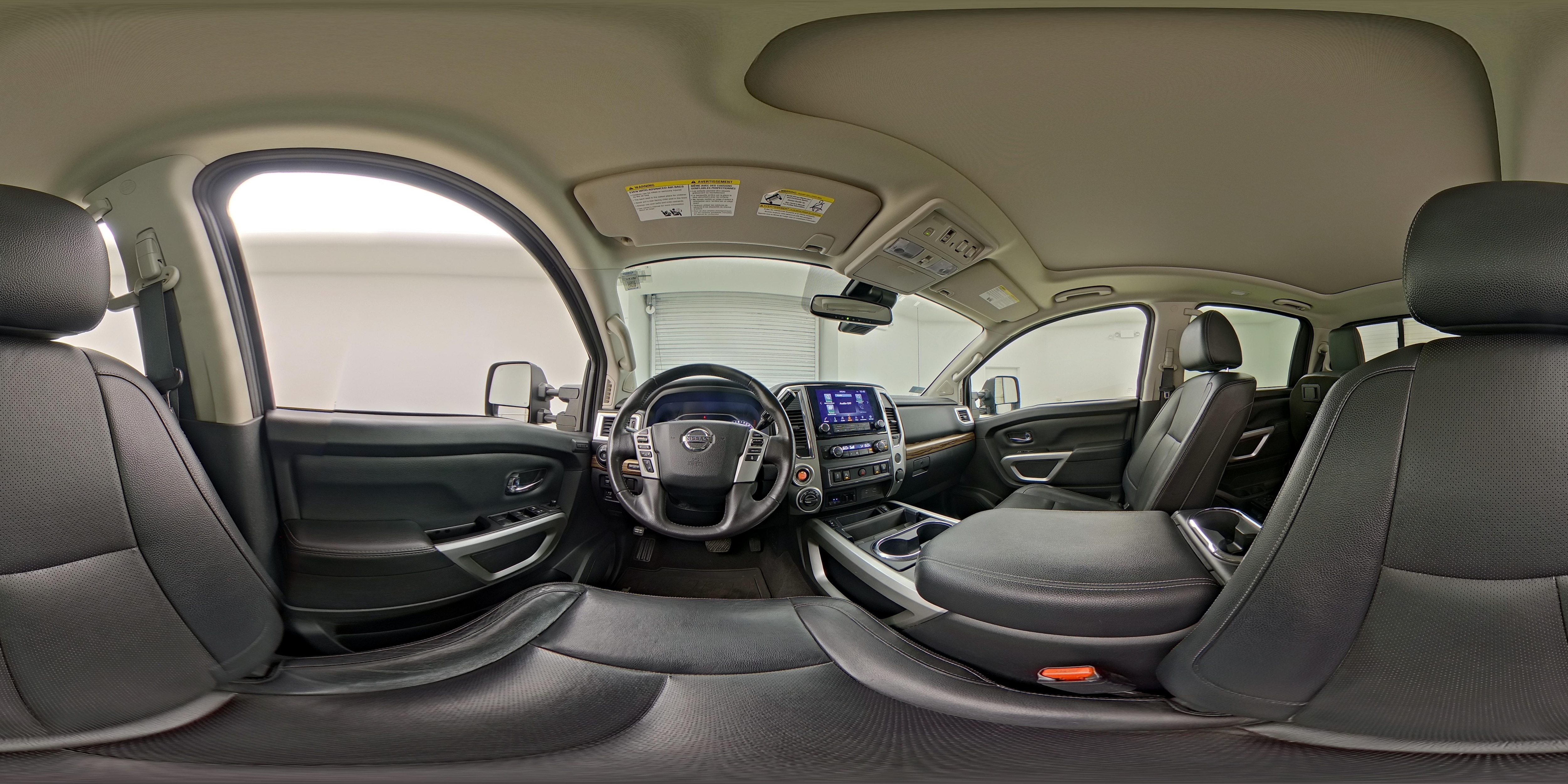 2020 Nissan Titan SL - Photo 28
