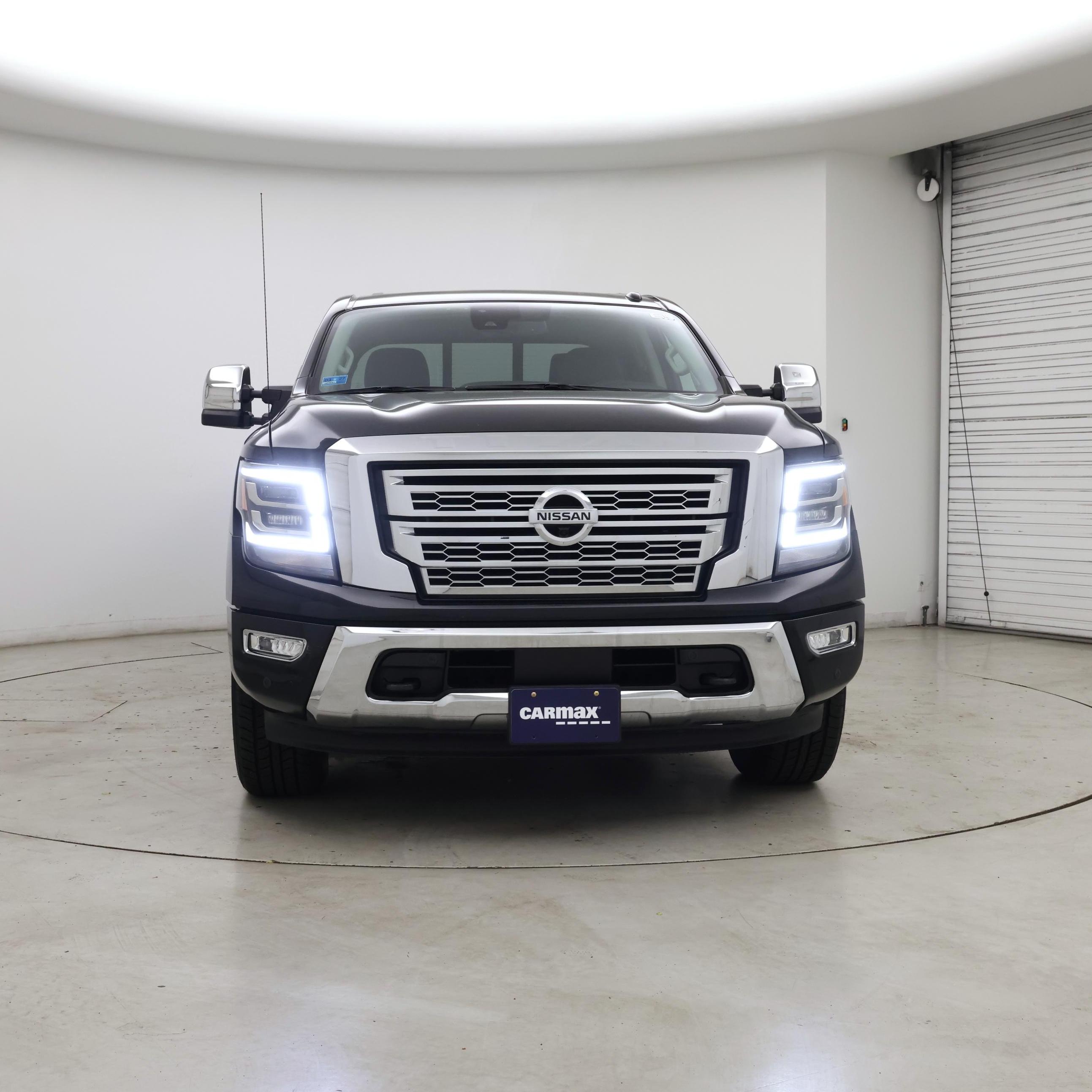 Thumbnail: 2020 Nissan Titan - 5