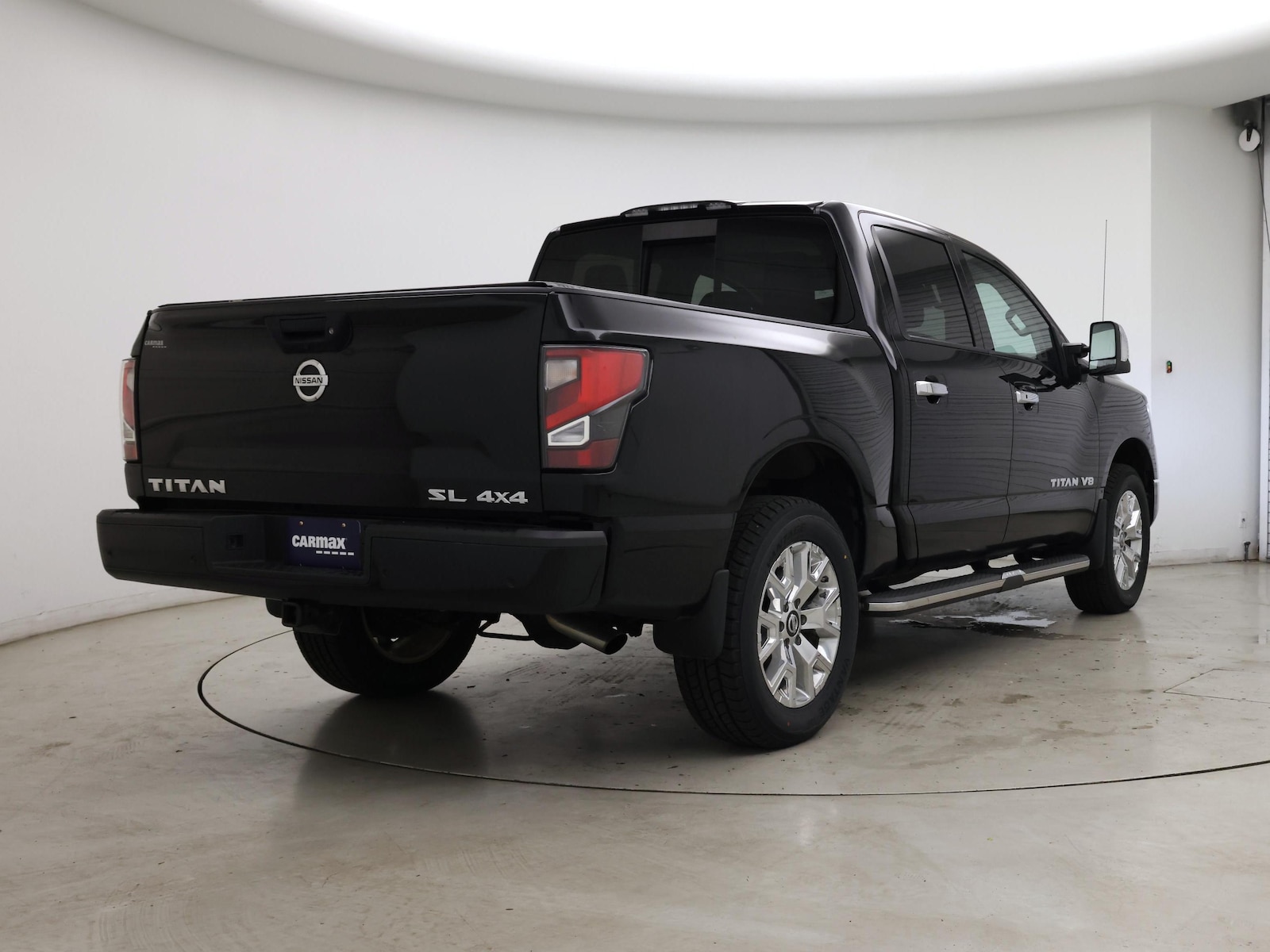 2020 Nissan Titan SL - Photo 9