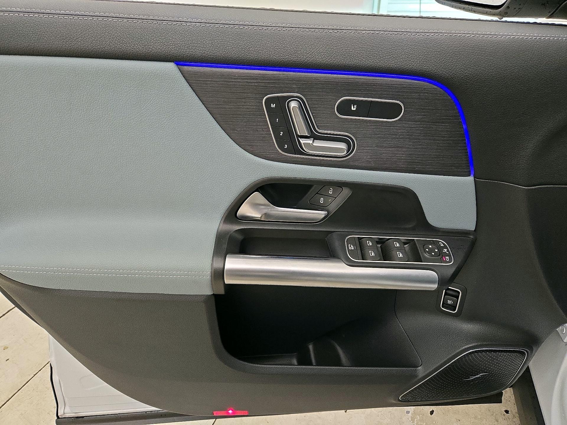 Thumbnail: 2024 Mercedes-Benz GLA - 12