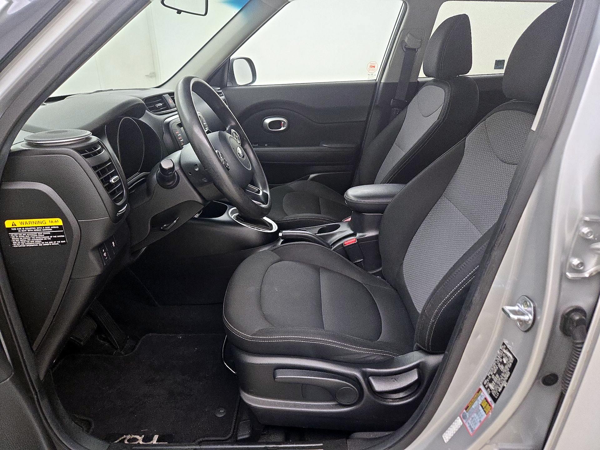 Thumbnail: 2018 Kia Soul - 11