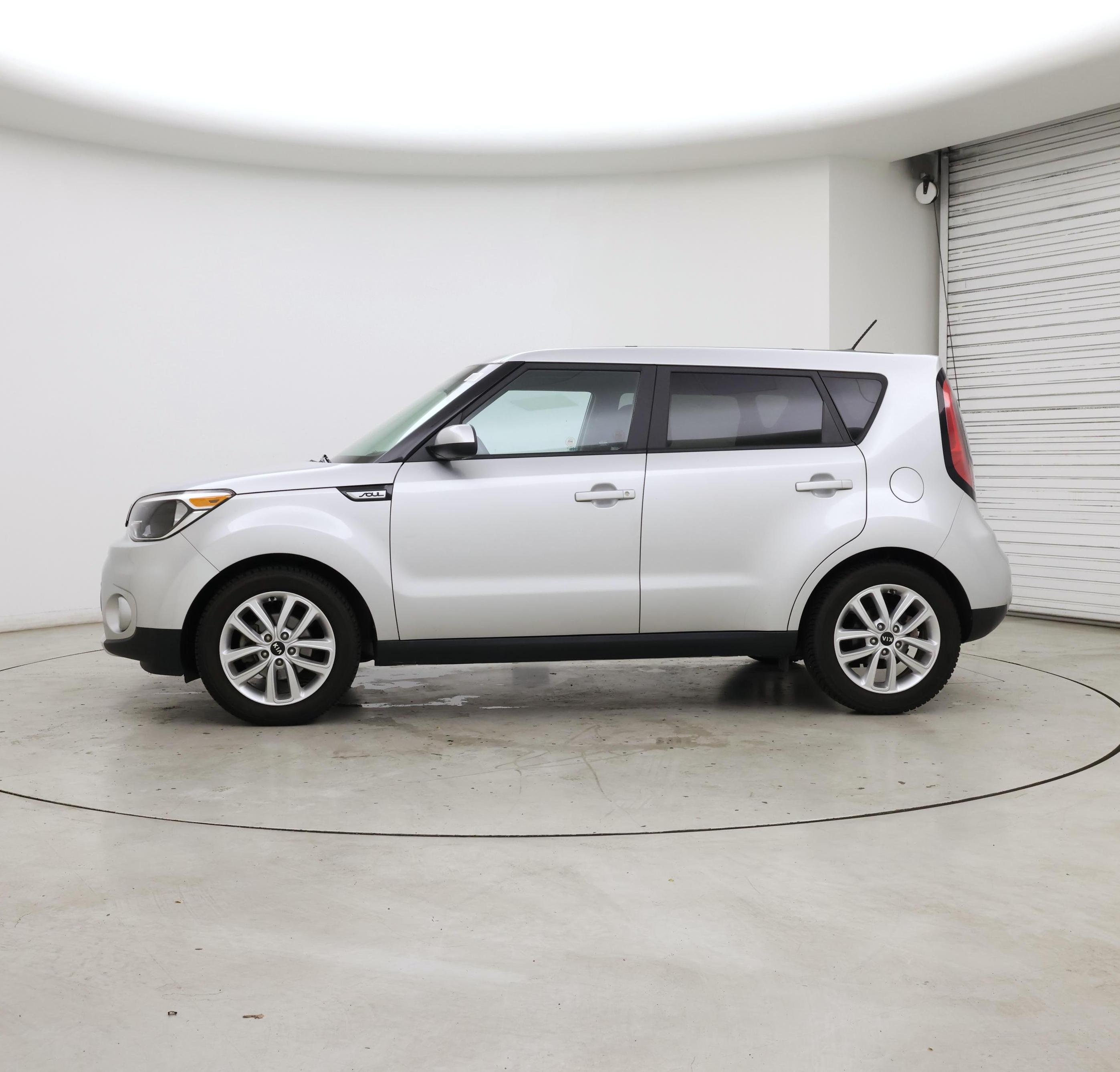 Thumbnail: 2018 Kia Soul - 3