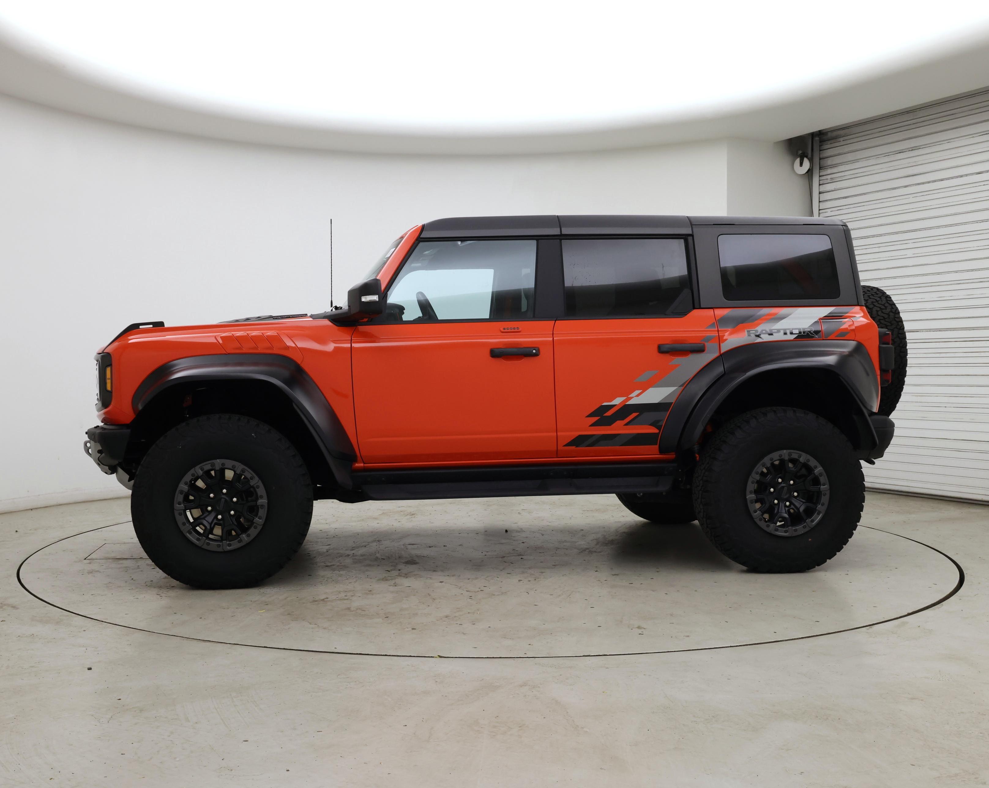Thumbnail: 2023 Ford Bronco - 3