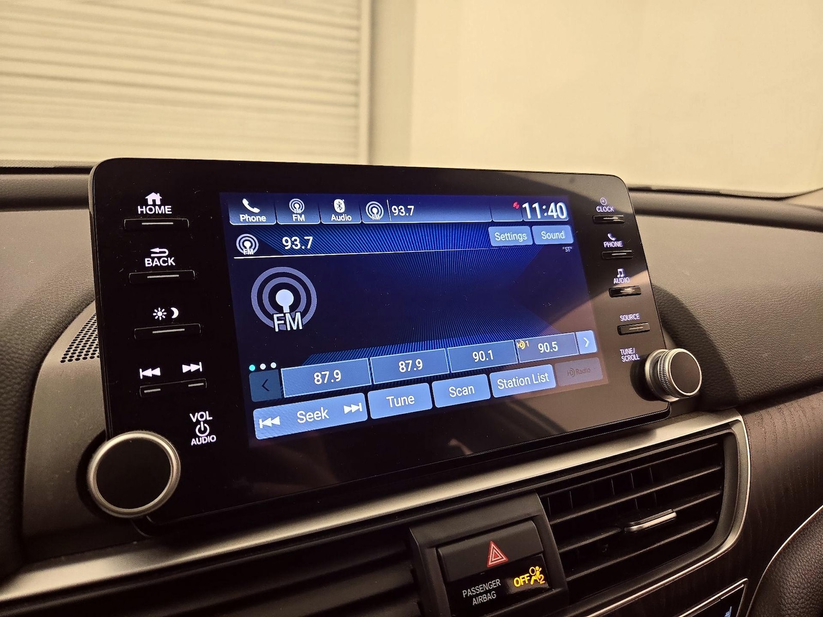 2022 Honda Accord Hybrid EX-L - Photo 15