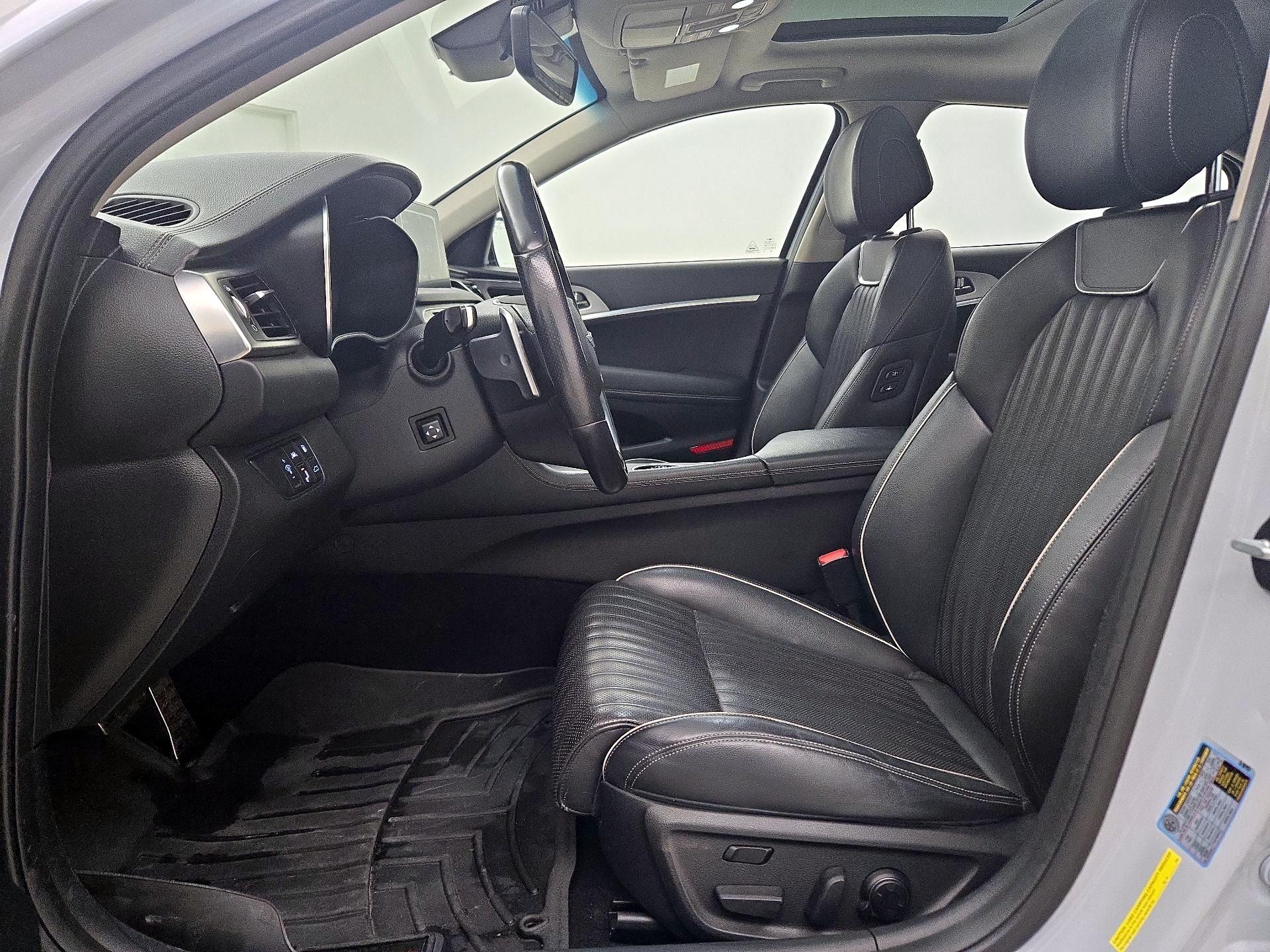 Thumbnail: 2019 Genesis G70 - 11