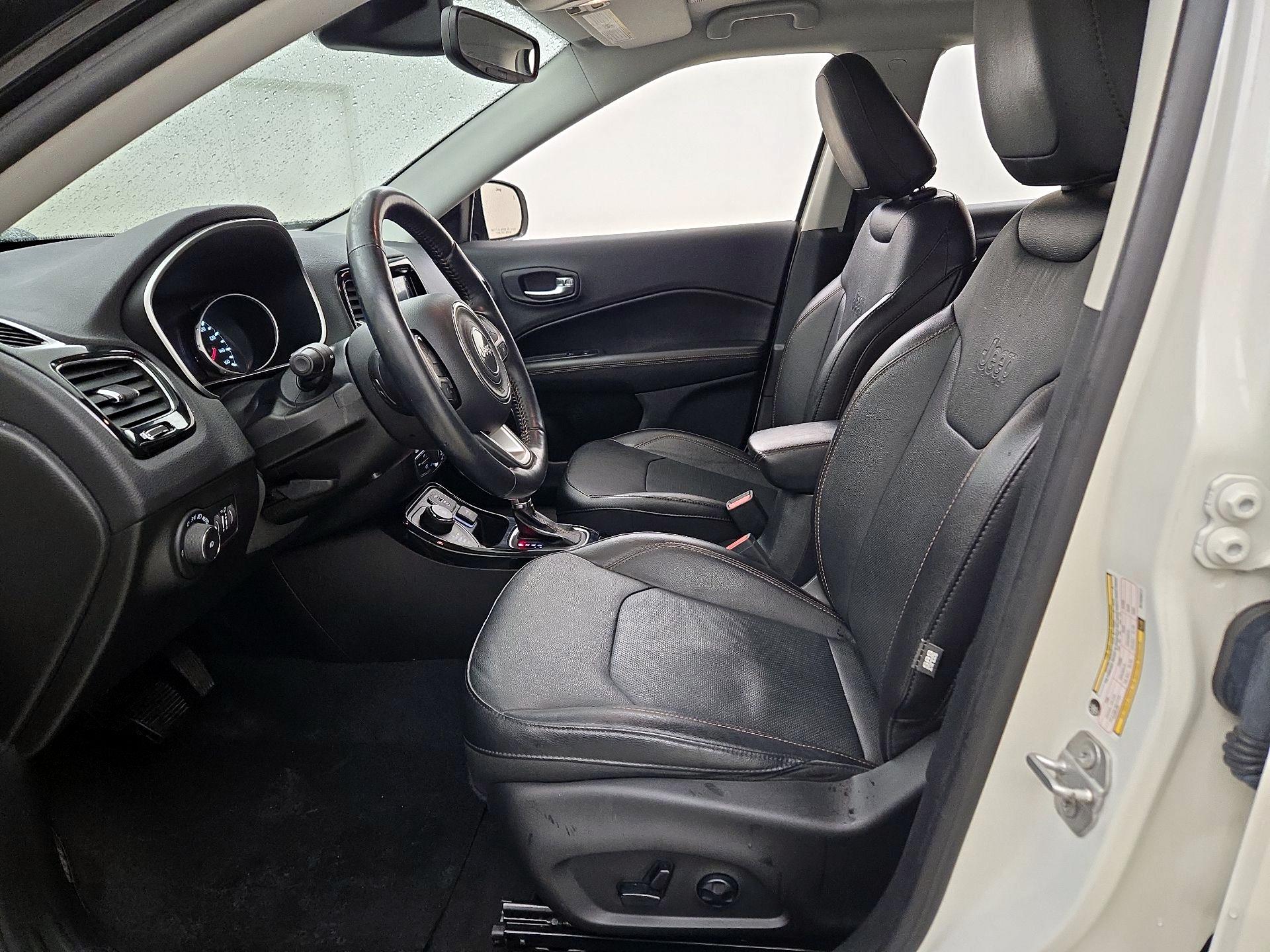 Thumbnail: 2021 Jeep Compass - 11