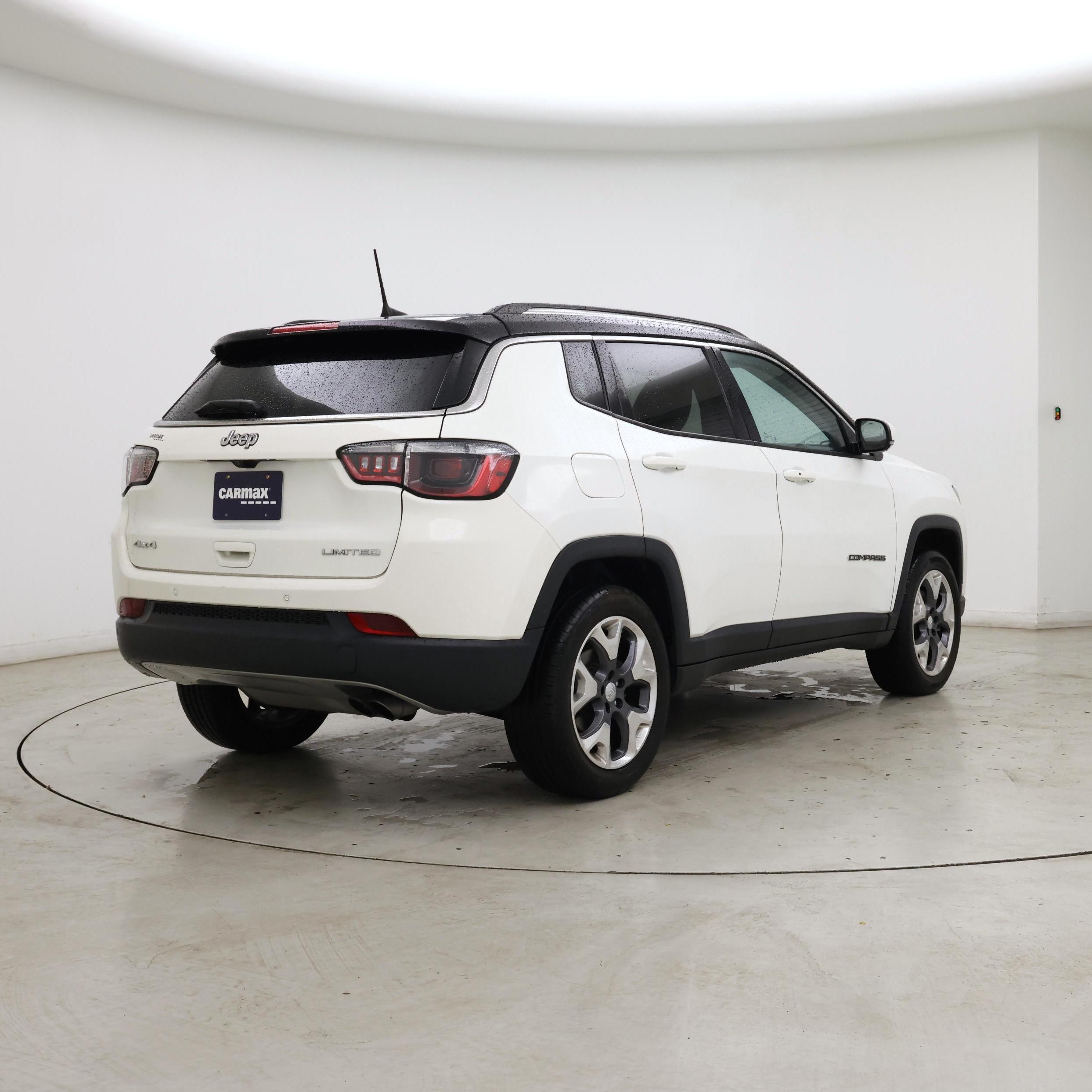 Thumbnail: 2021 Jeep Compass - 8