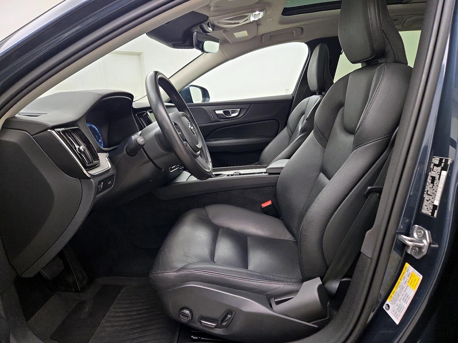 Thumbnail: 2021 Volvo S60 - 11