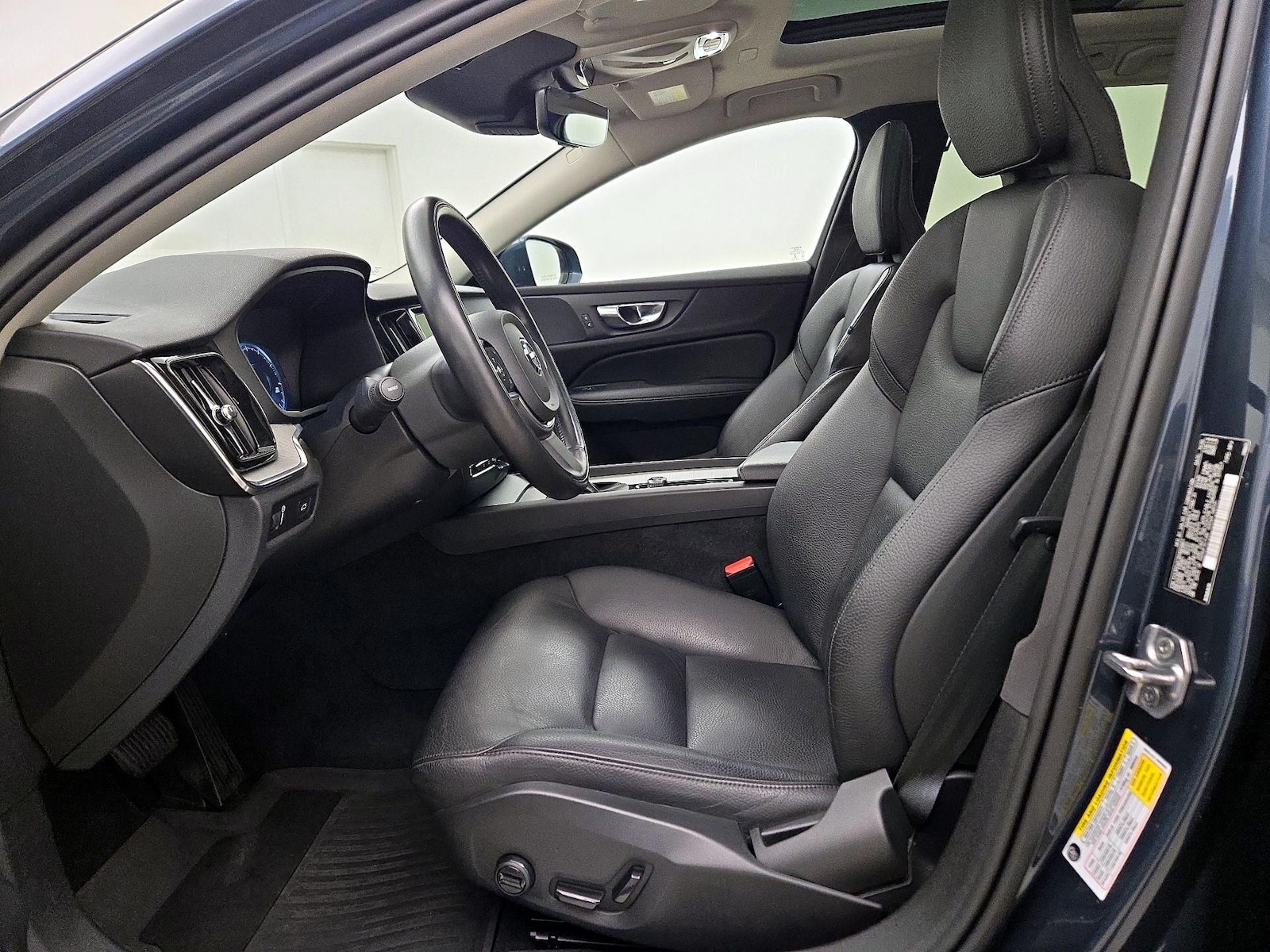 2021 Volvo V60 Cross Country Base - Photo 12