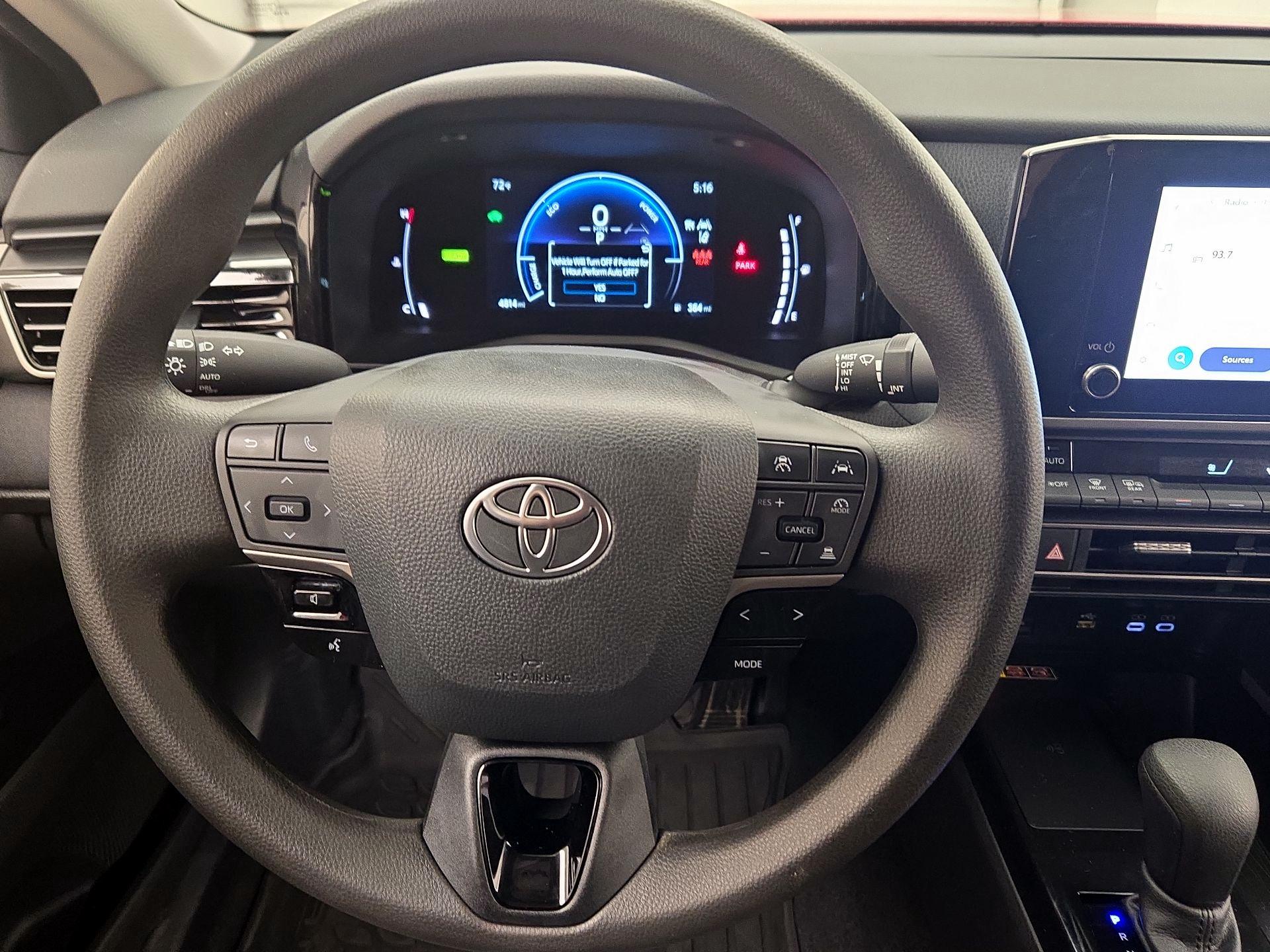 Thumbnail: 2025 Toyota Camry - 10