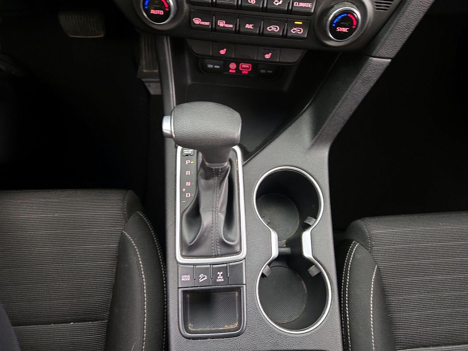 Thumbnail: 2019 Kia Sportage - 16