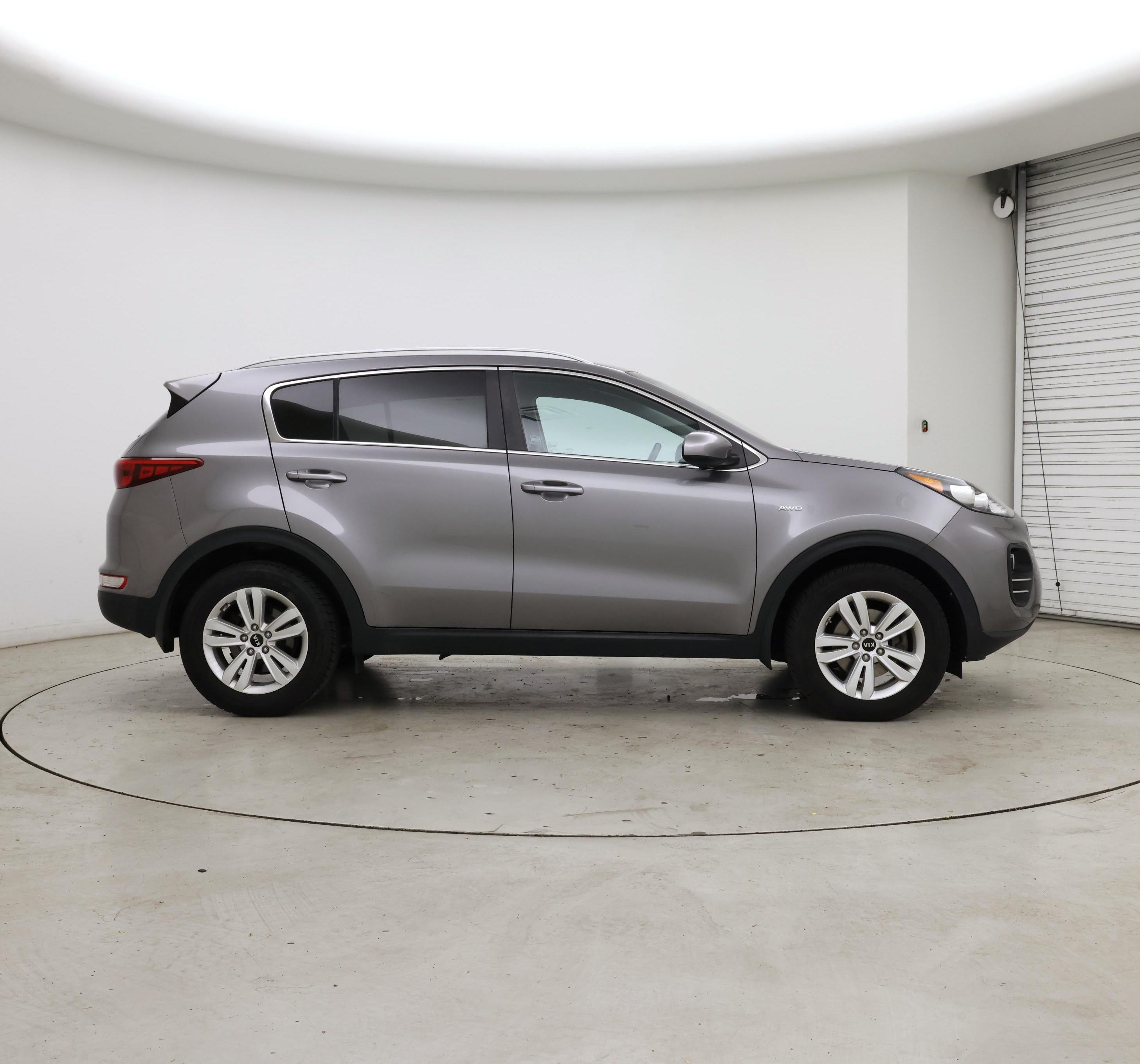 Thumbnail: 2019 Kia Sportage - 7