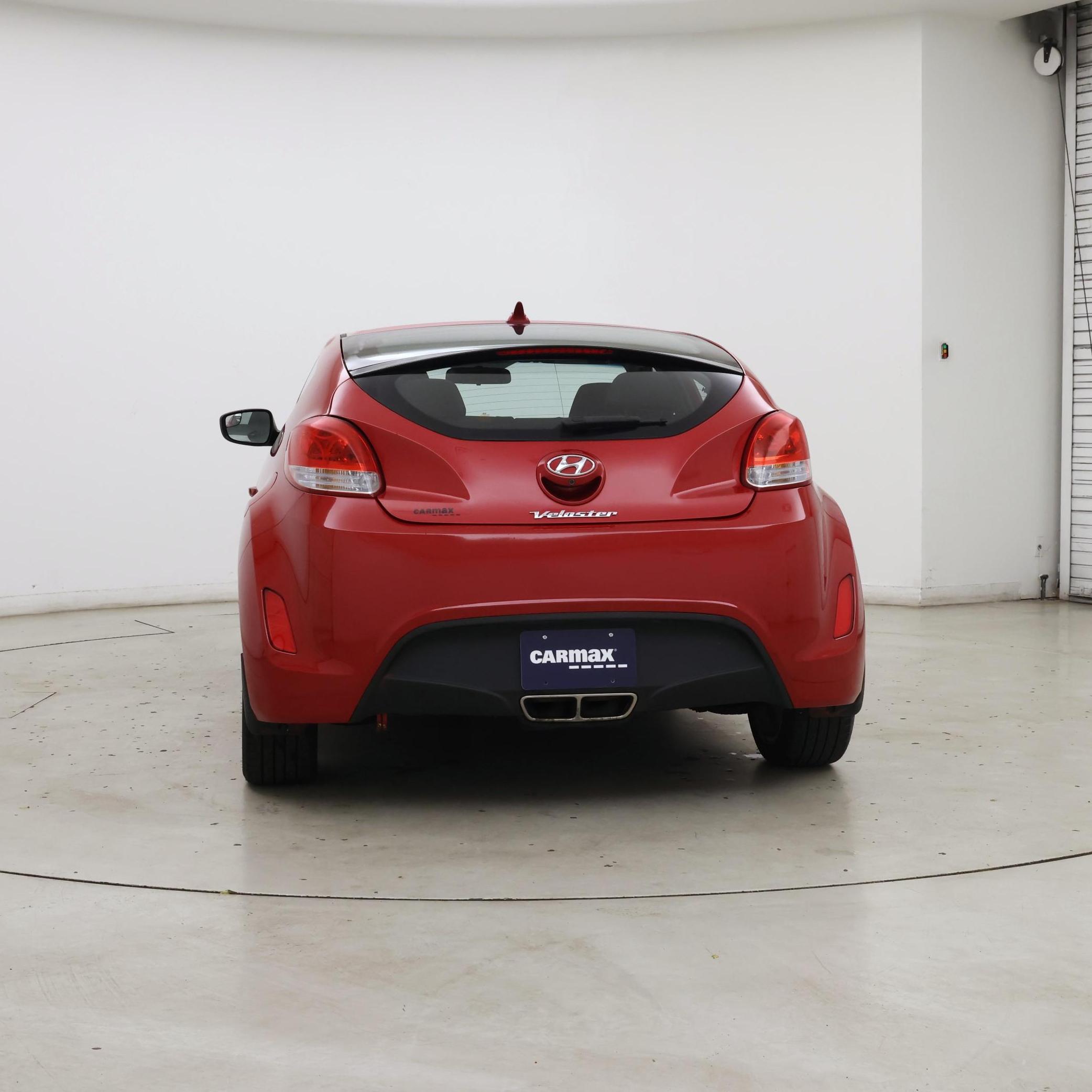 Thumbnail: 2016 Hyundai Veloster - 6