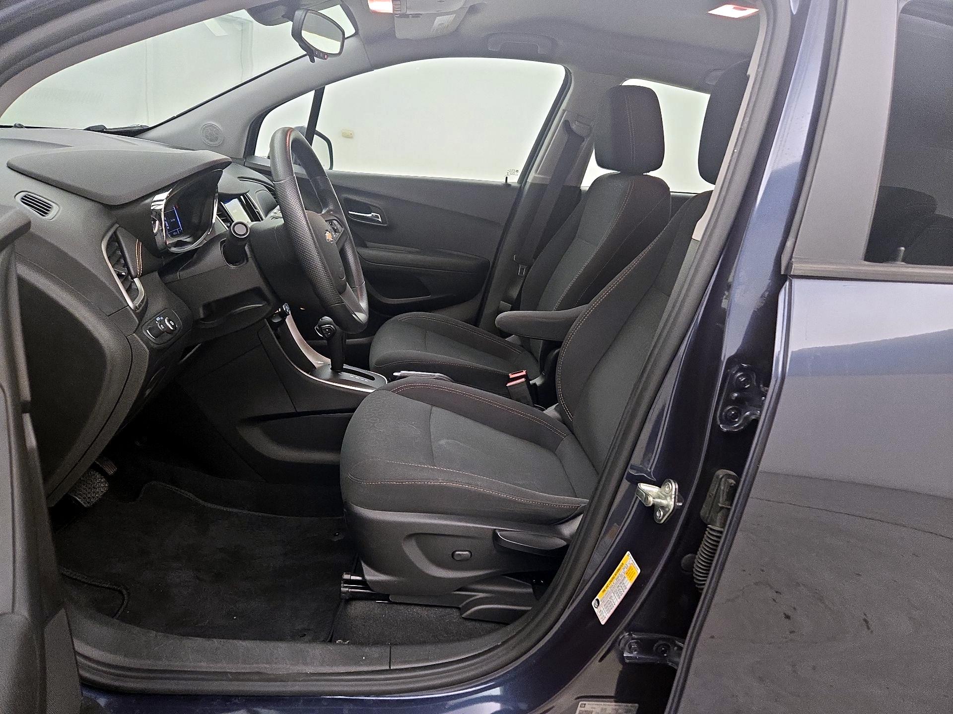 Thumbnail: 2019 Chevrolet Trax - 11