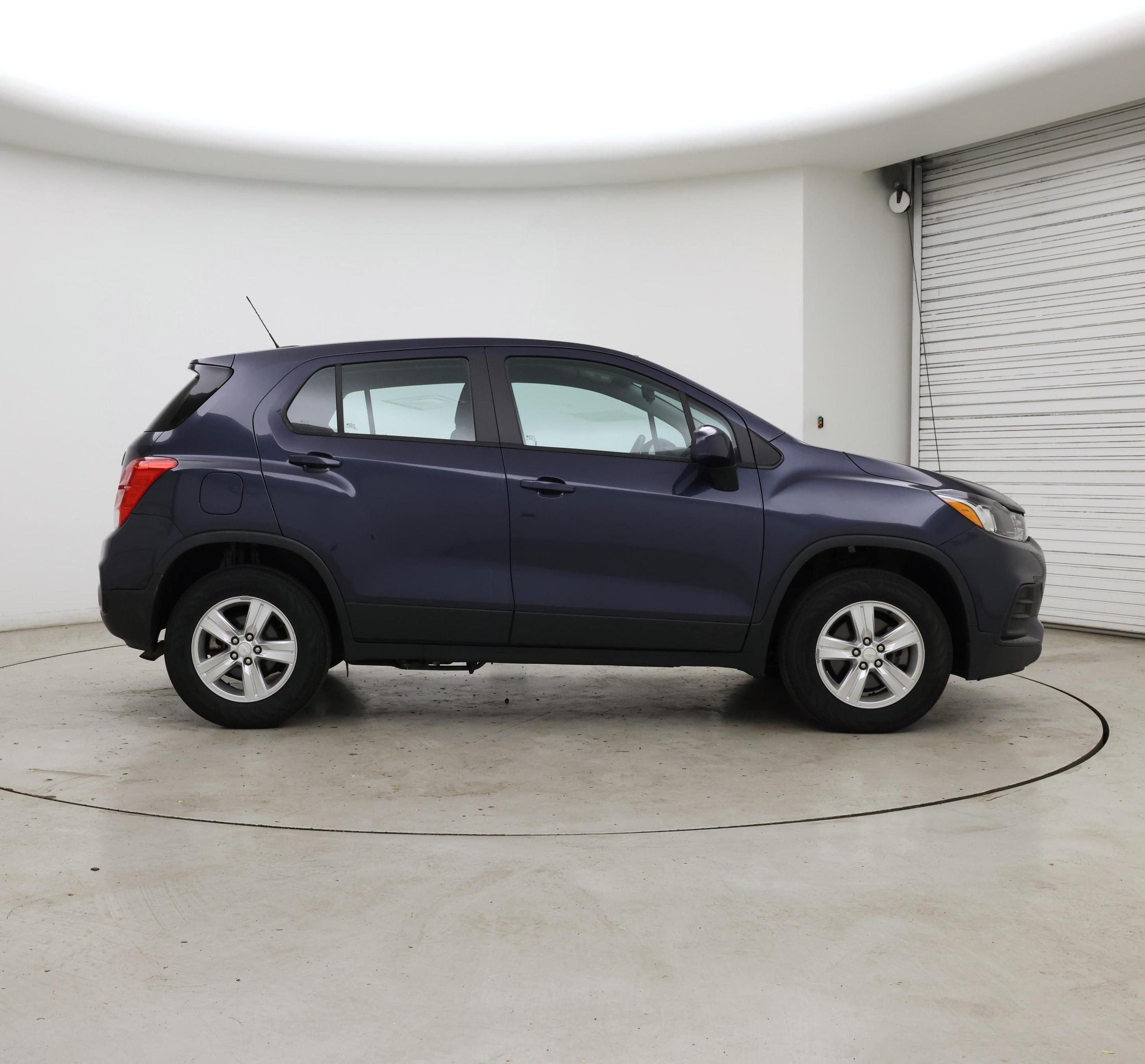 Thumbnail: 2019 Chevrolet Trax - 7