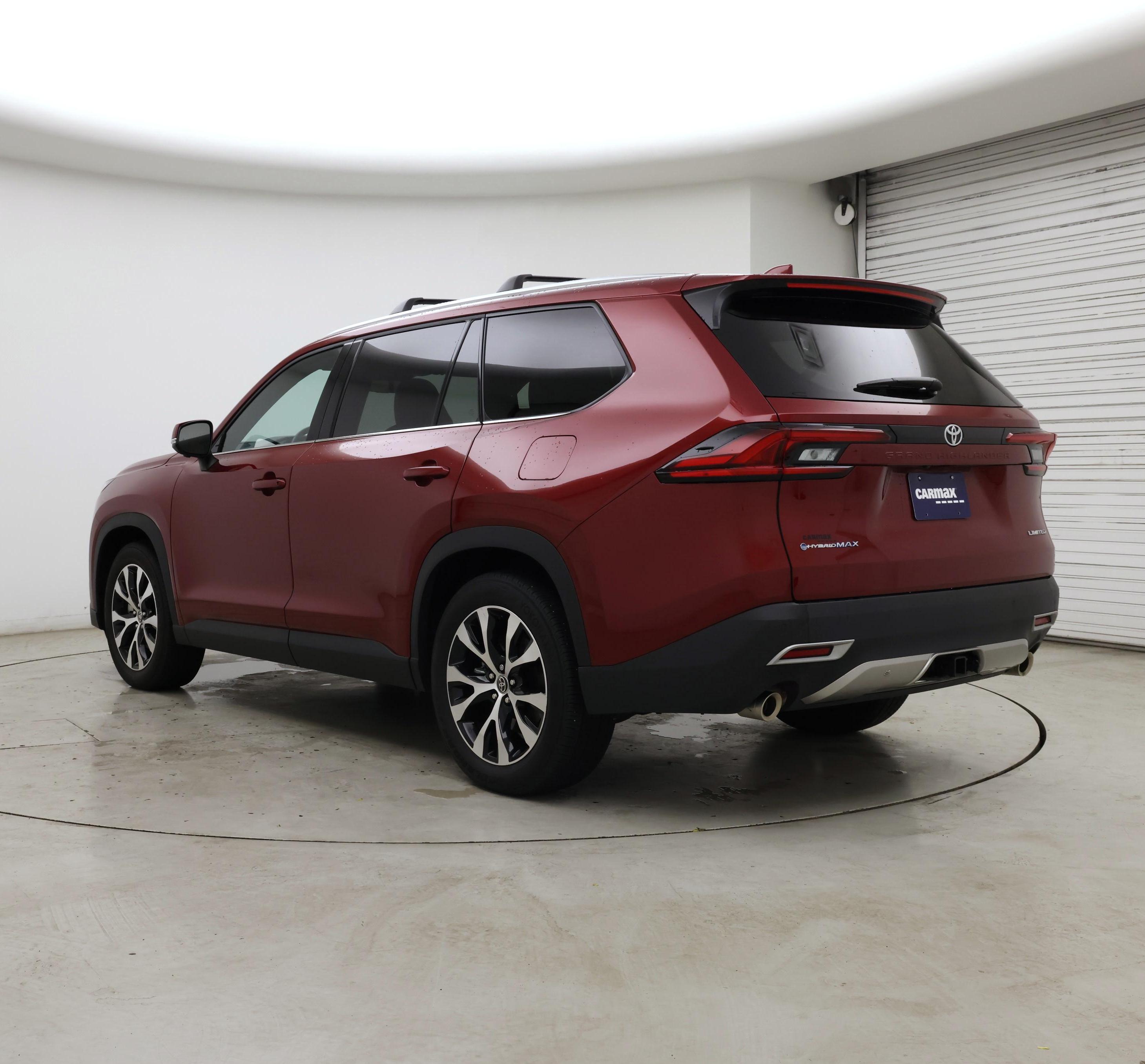 Thumbnail: 2025 Toyota Highlander - 2