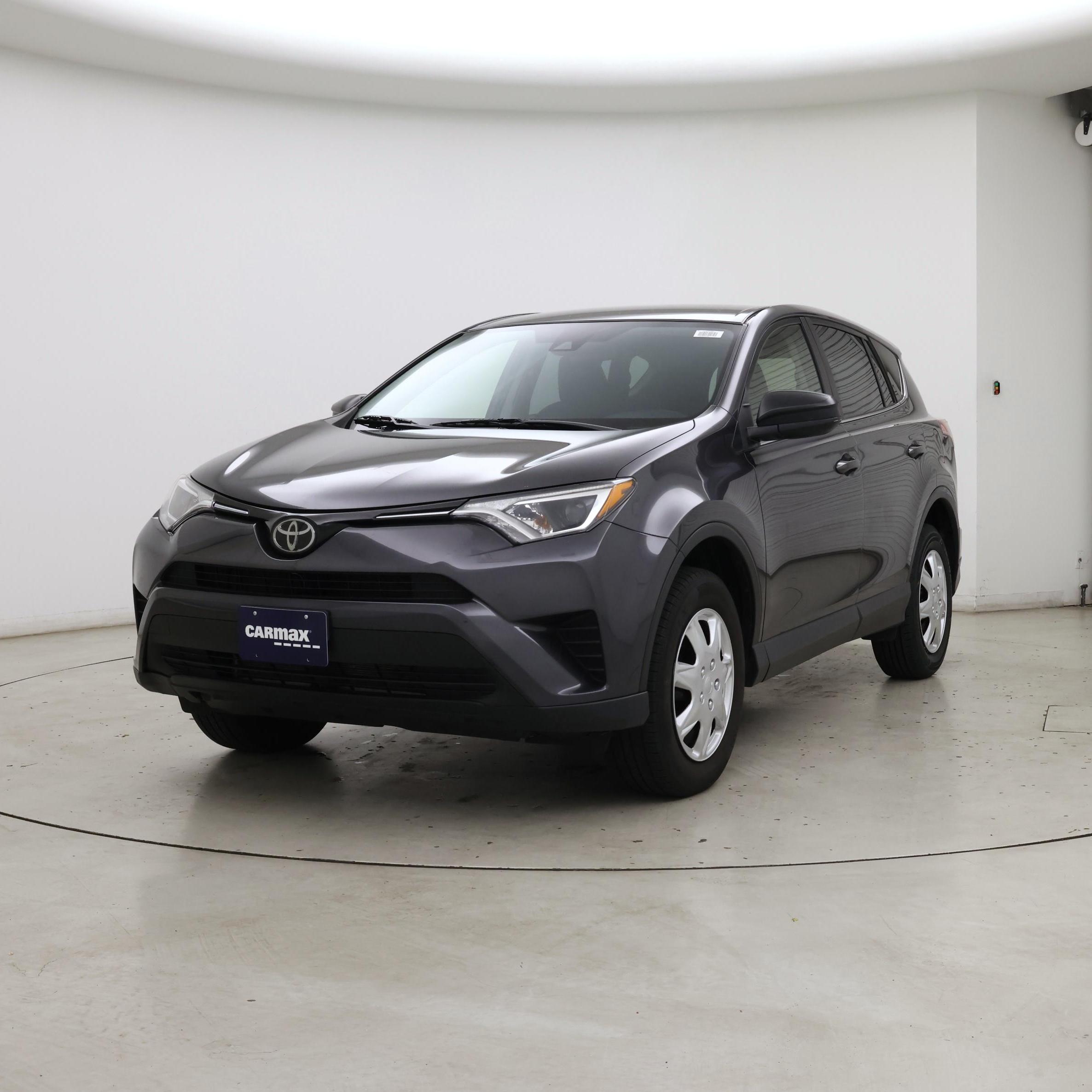 Thumbnail: 2018 Toyota RAV4 - 4