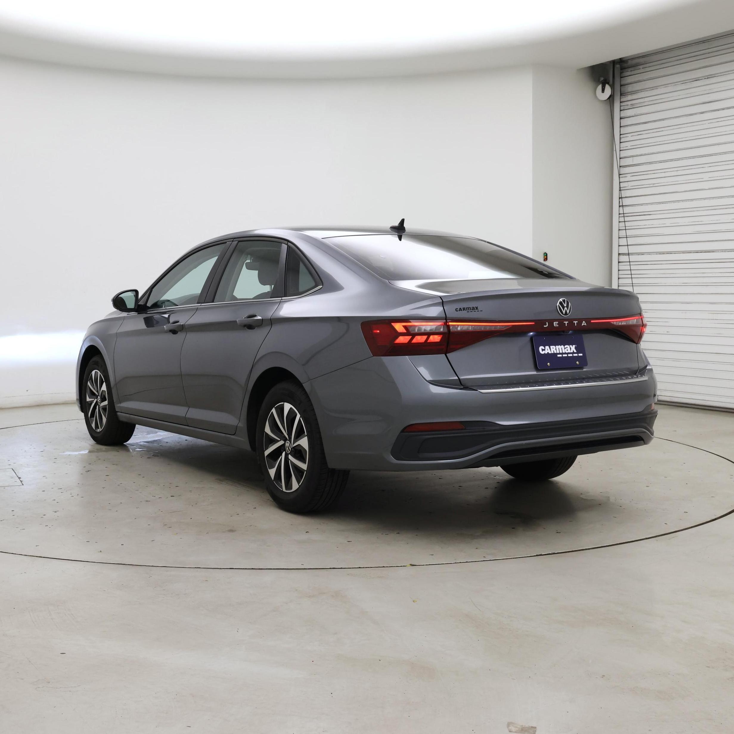 Thumbnail: 2025 Volkswagen Jetta - 2